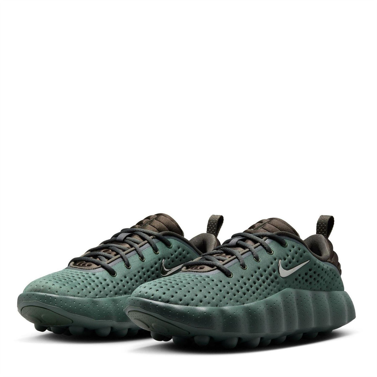 Nike Mind 002 Textured Lace-Up Sneakers