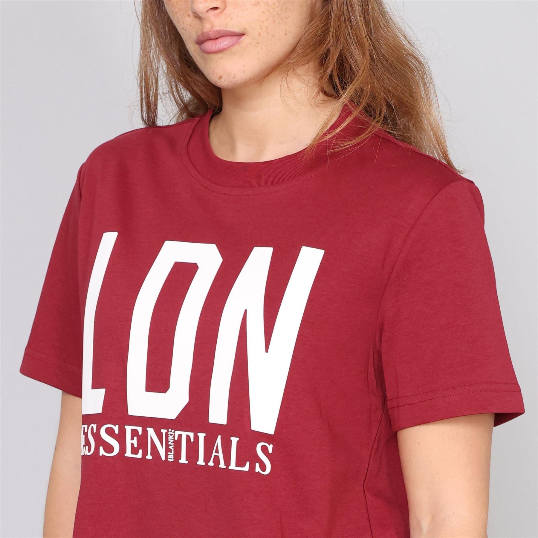 Blank Essentials Lettering Crew Neck Ribbed Collar Short Sleeve Jersey T-Shirt