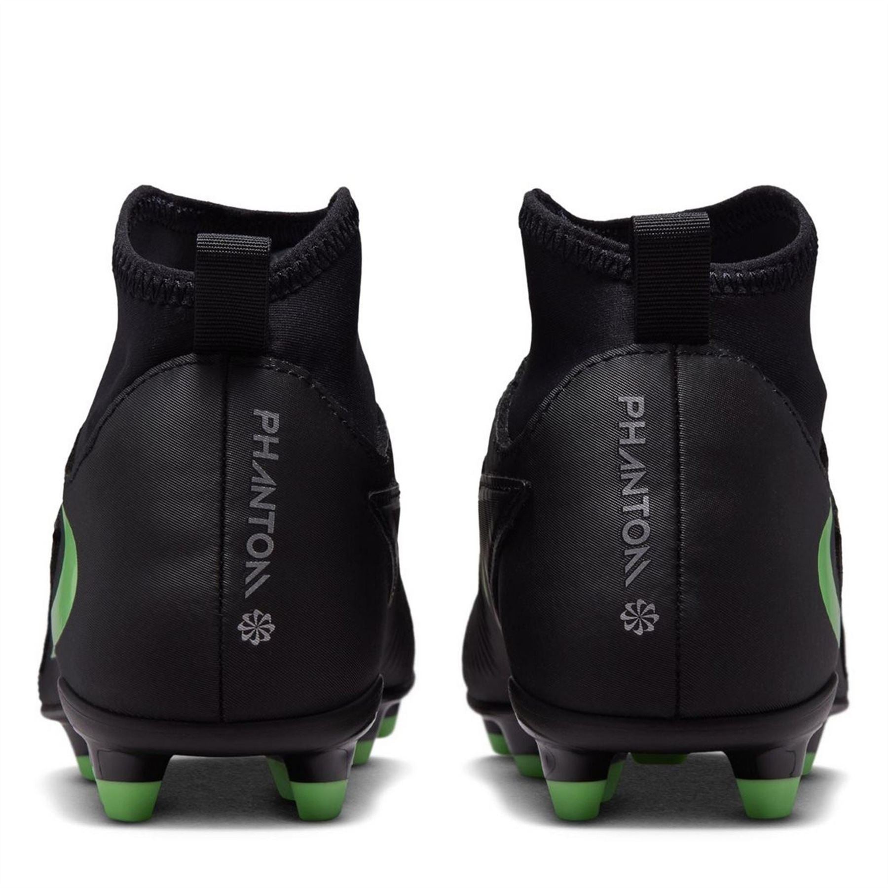 Nike Phantom 6 Club Juniors Multi Ground Football Boots