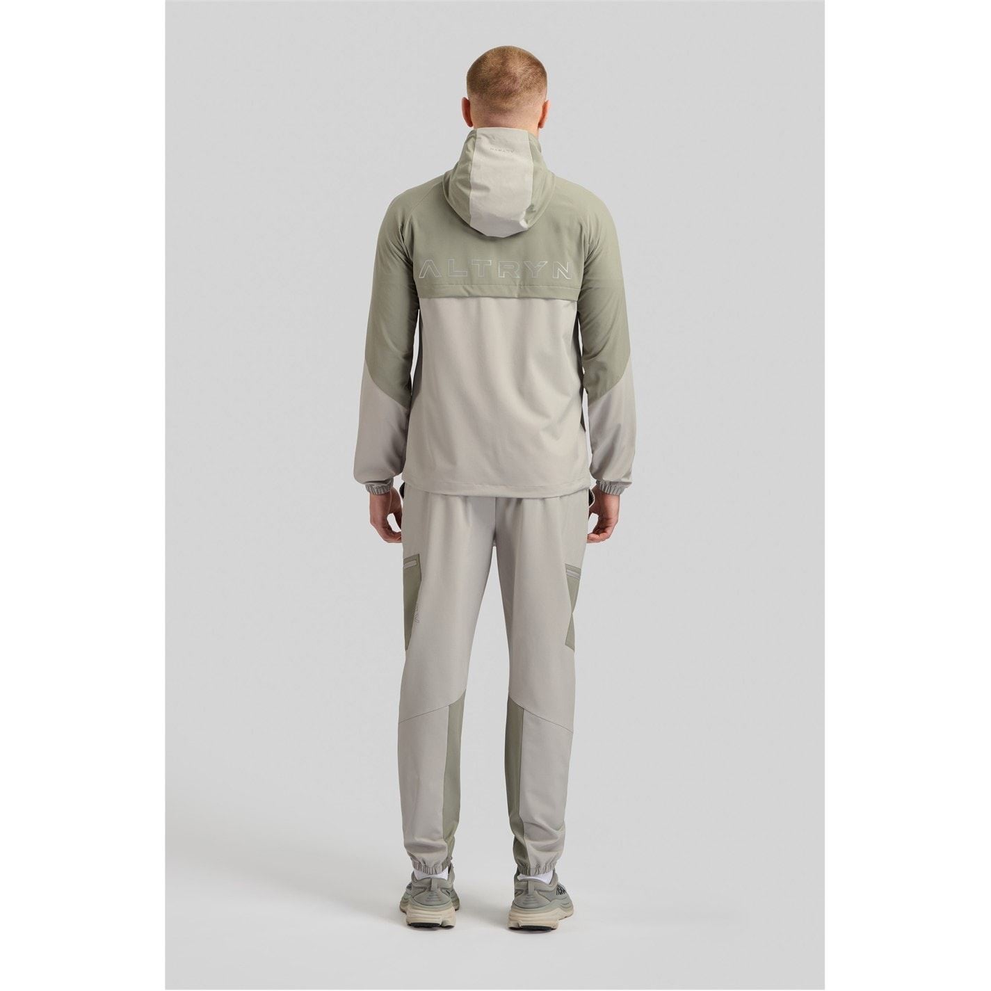 ALTRYN Wooderson V2 Water Resistant Reflective Hooded Long Sleeve Softshell Jacket