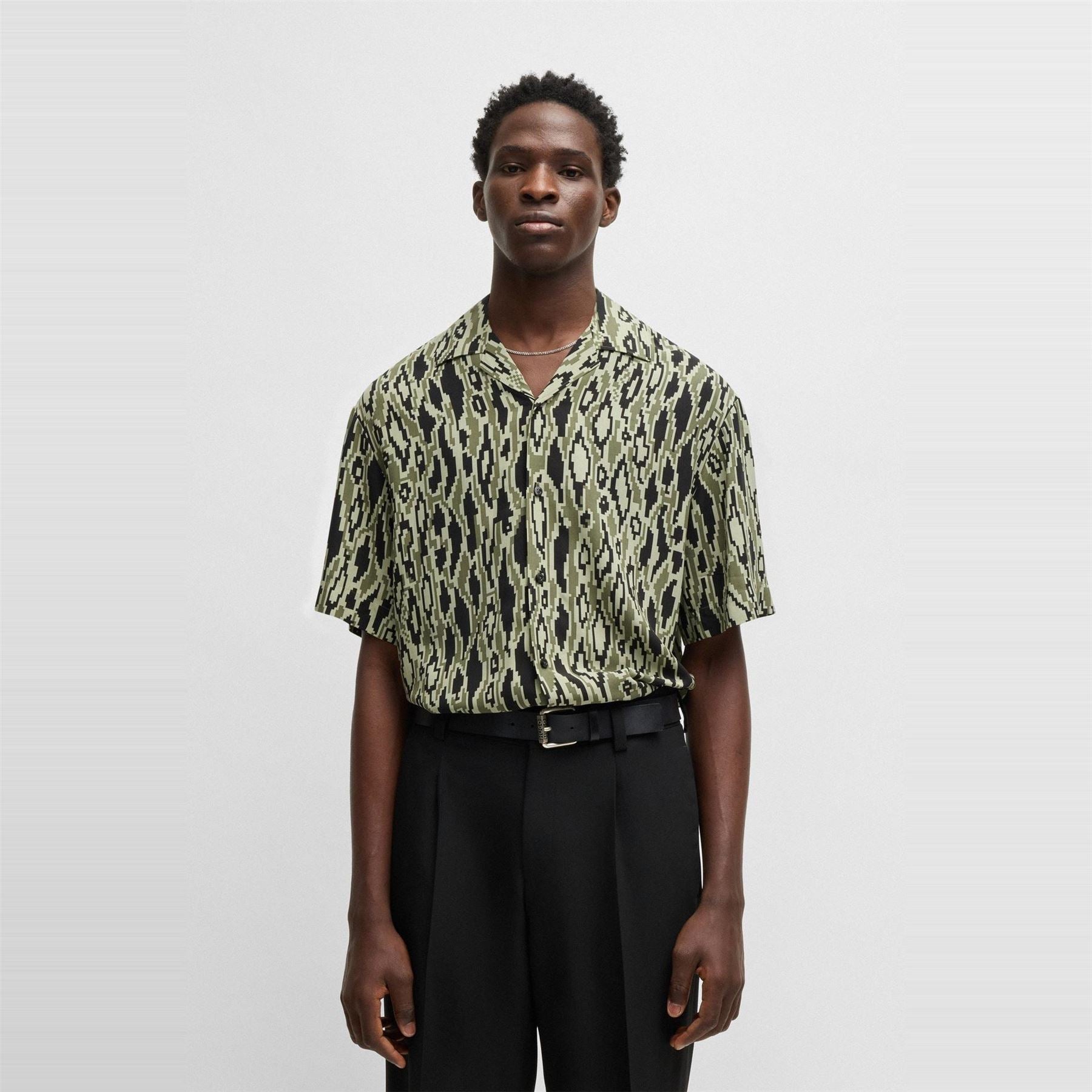 Hugo Espino Red Geometric Short Sleeve Tailored Fit Shirt
