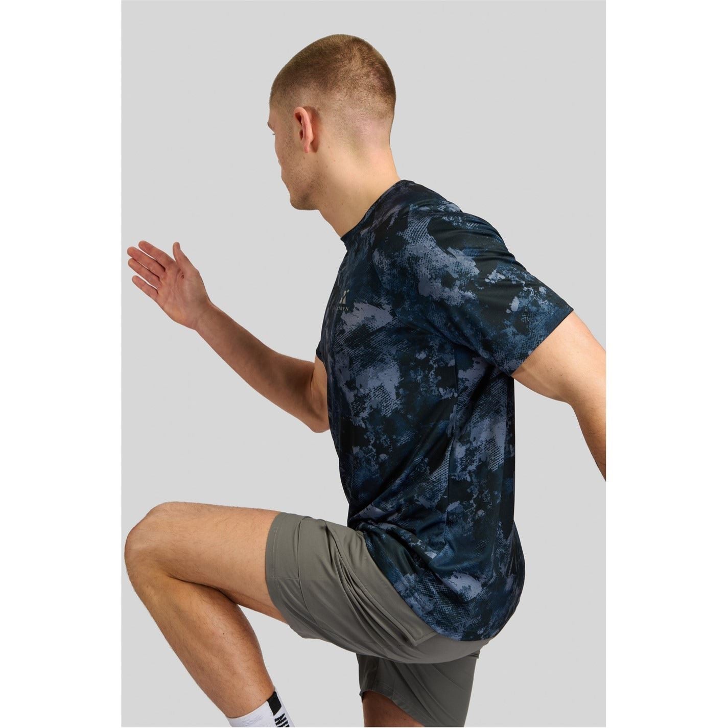 ALTRYN Brush Print T