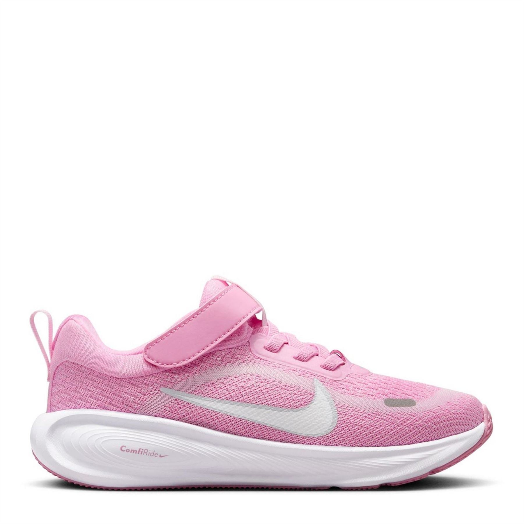 Nike Stellar Ride Low Top Lace-Up Sneakers
