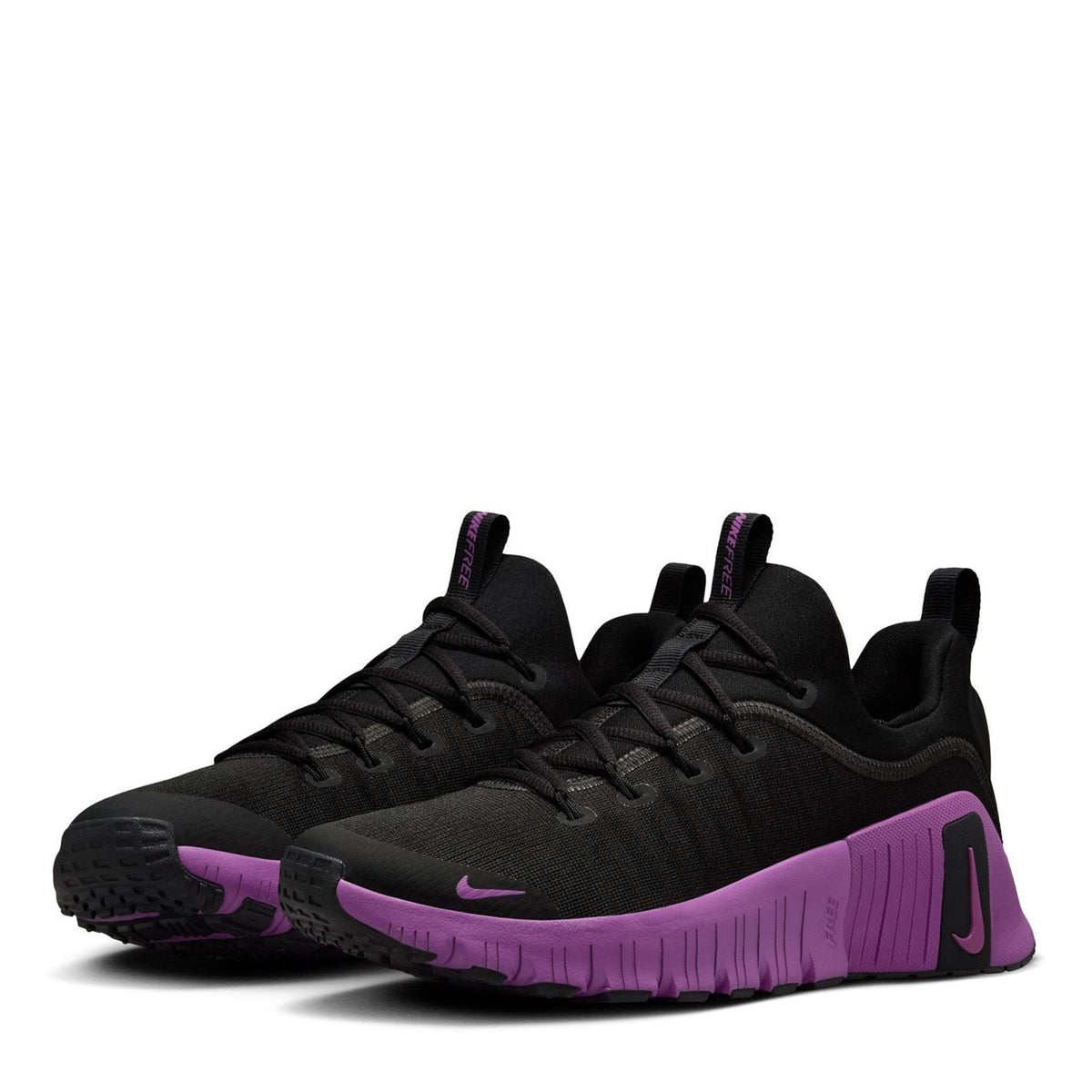 Nike Free Metcon 6 Low Top Sneakers