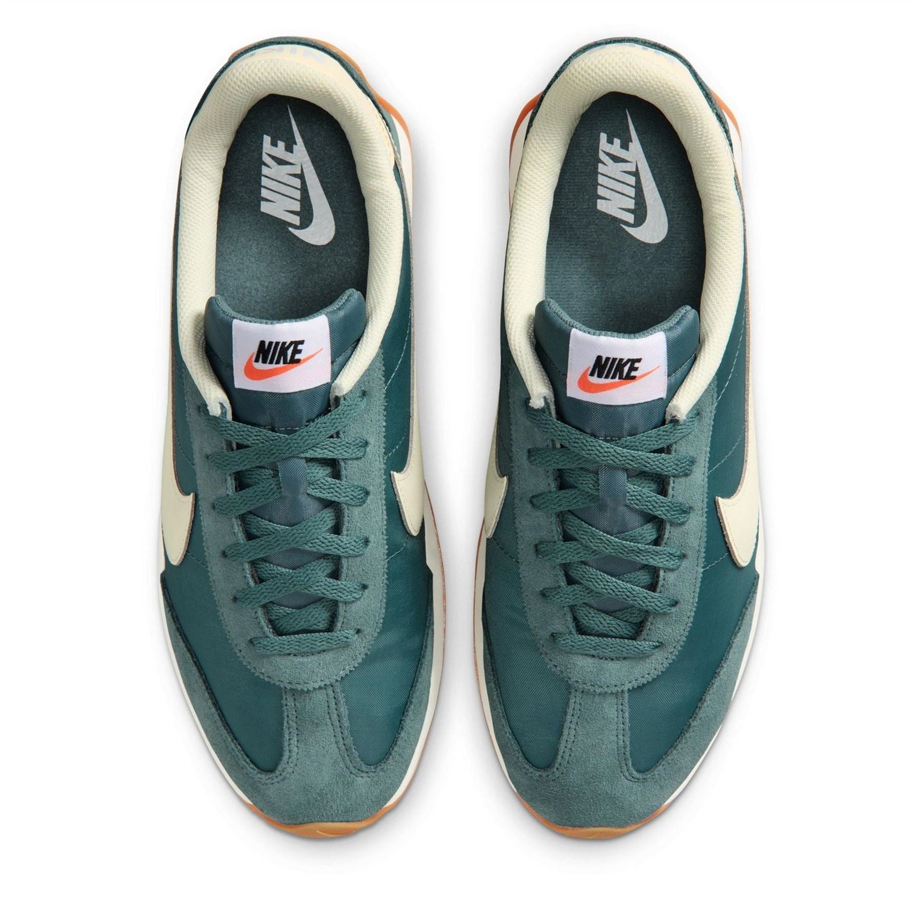 Nike Low Heel Round Toe Low Top Sneakers