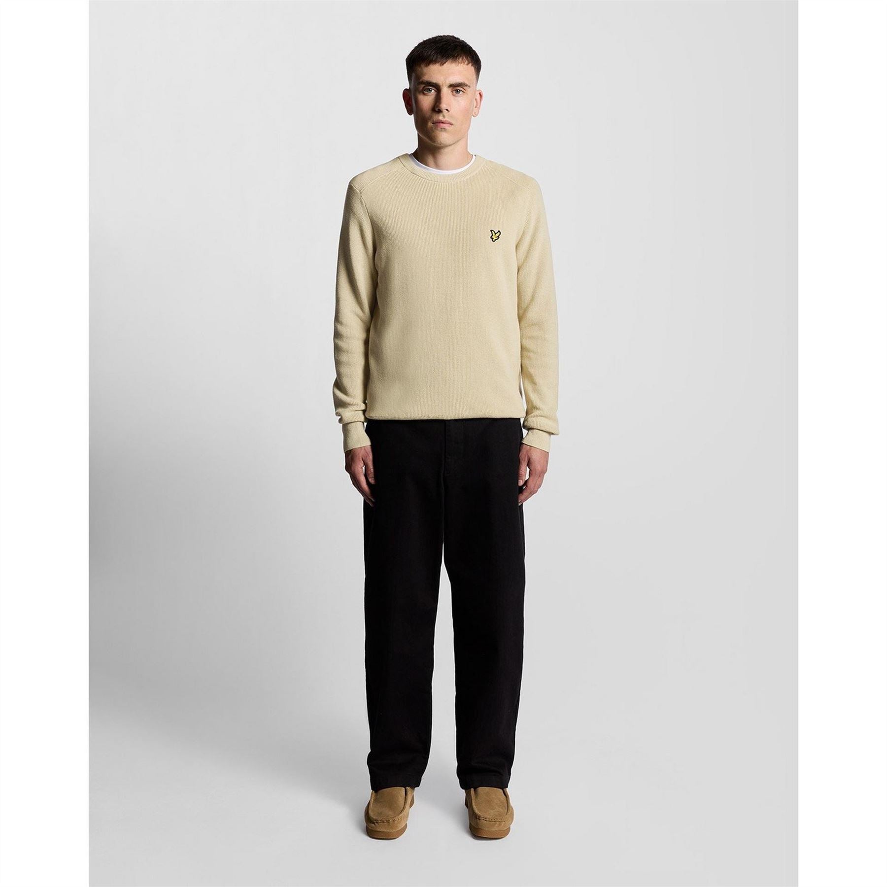 Lyle and Scott Ribbed Crew Neck Raglan Sleeve Sweater