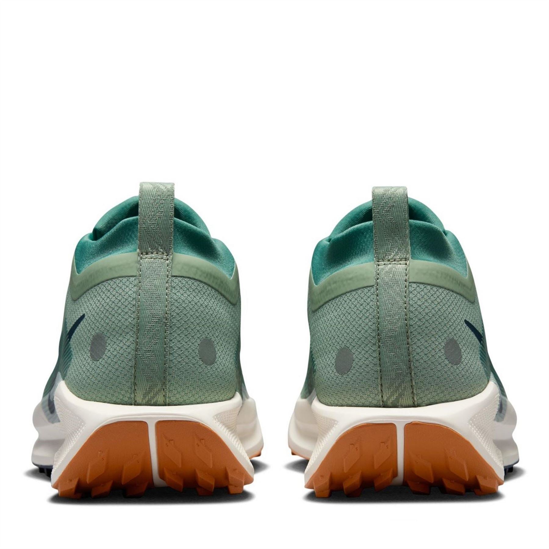 Nike Mens Pegasus Trail 5 Gore Tex Trail Running Shoes