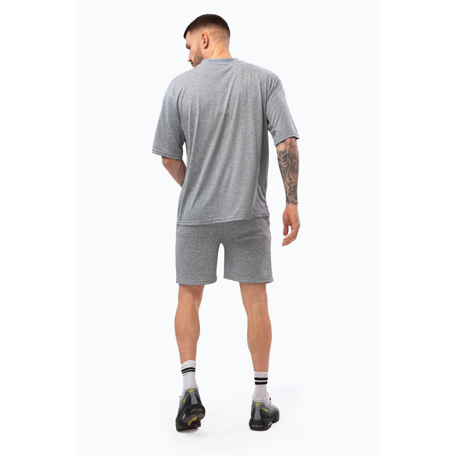 Hype Arch Lettering Crew Neck Regular Fit T-Shirt