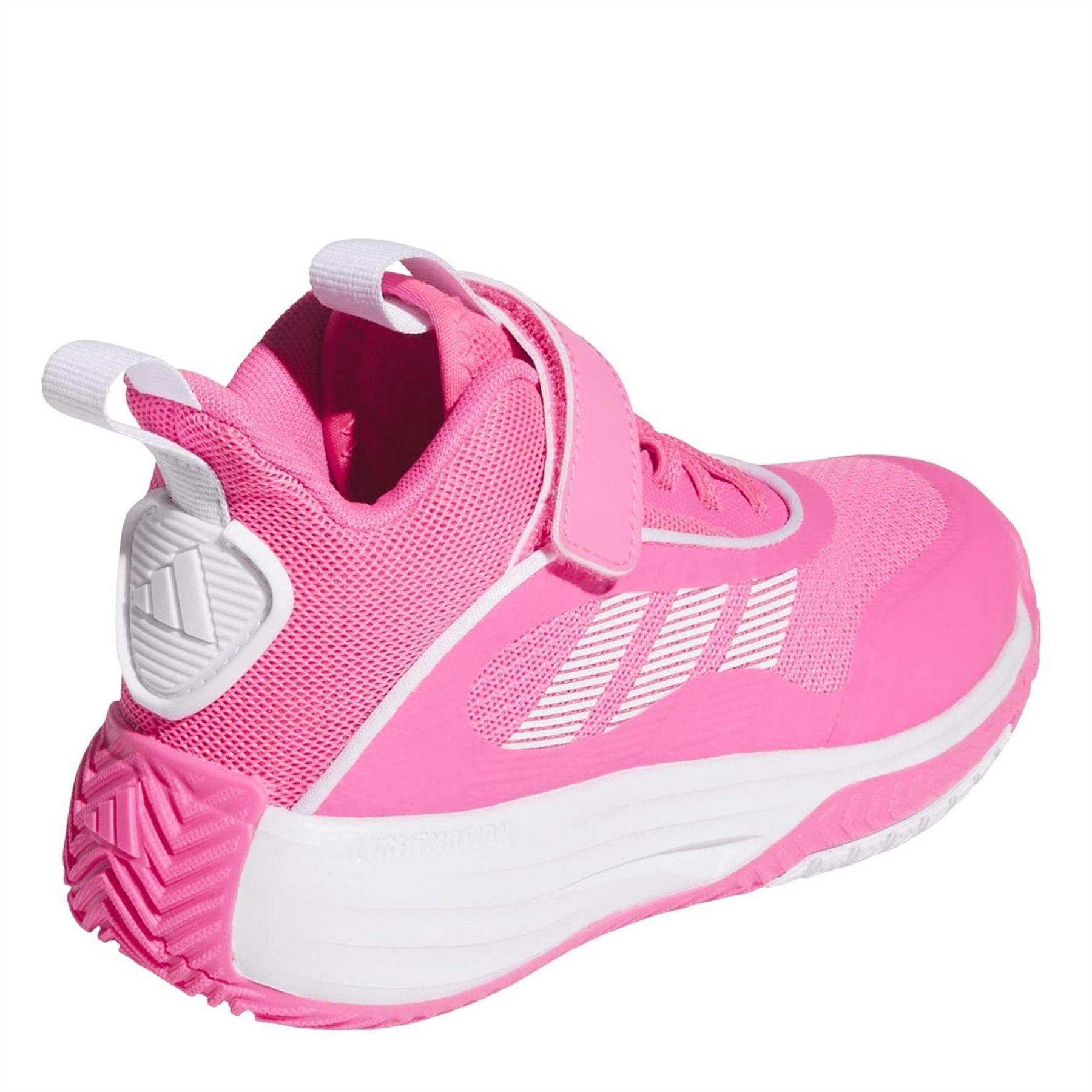 adidas Ownthegame 3.