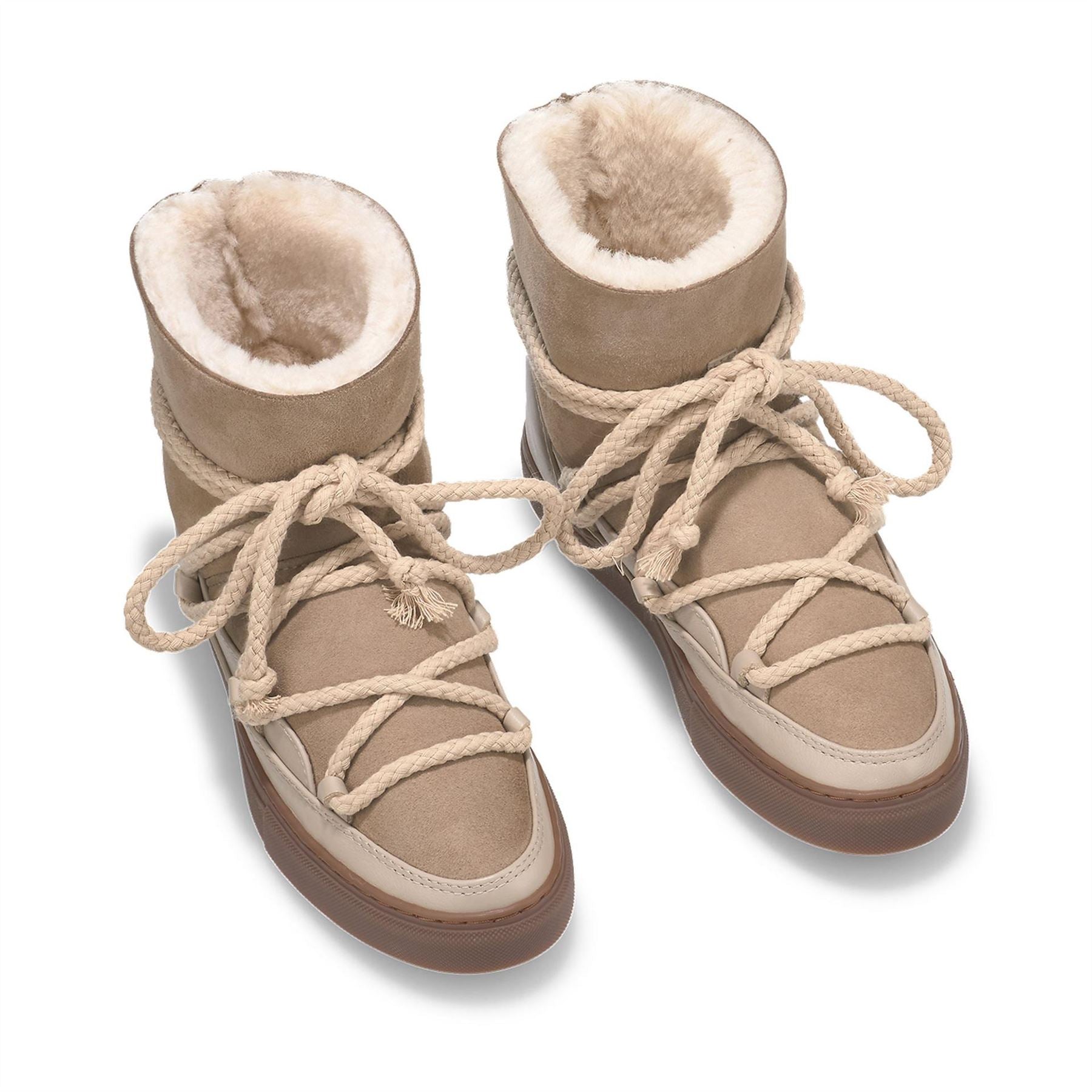 Inuikii Classic Snug Boots with Lace-Up Closure