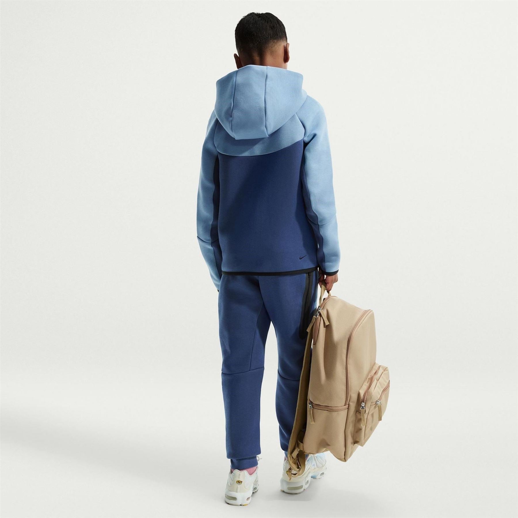 Nike Tech Fleece Regular Fit Hooded Sweatshirt Jacket