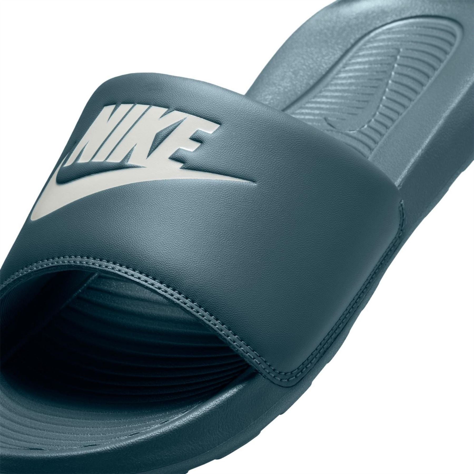 Nike Mens Victori One Slides