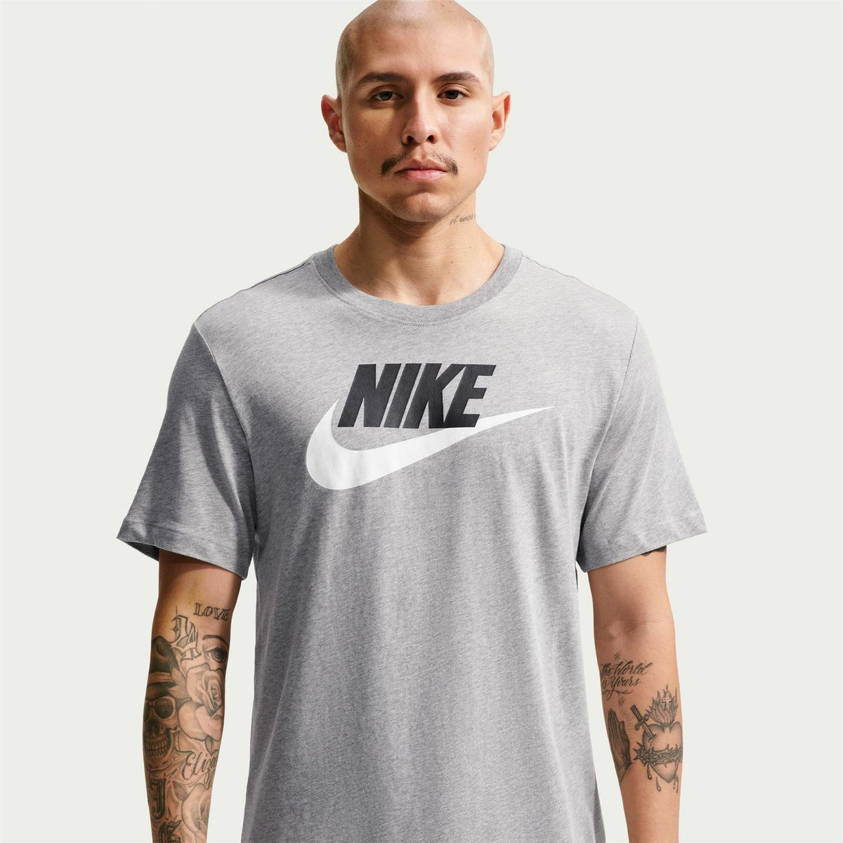 Nike Mens Sportswear Club T-Shirt