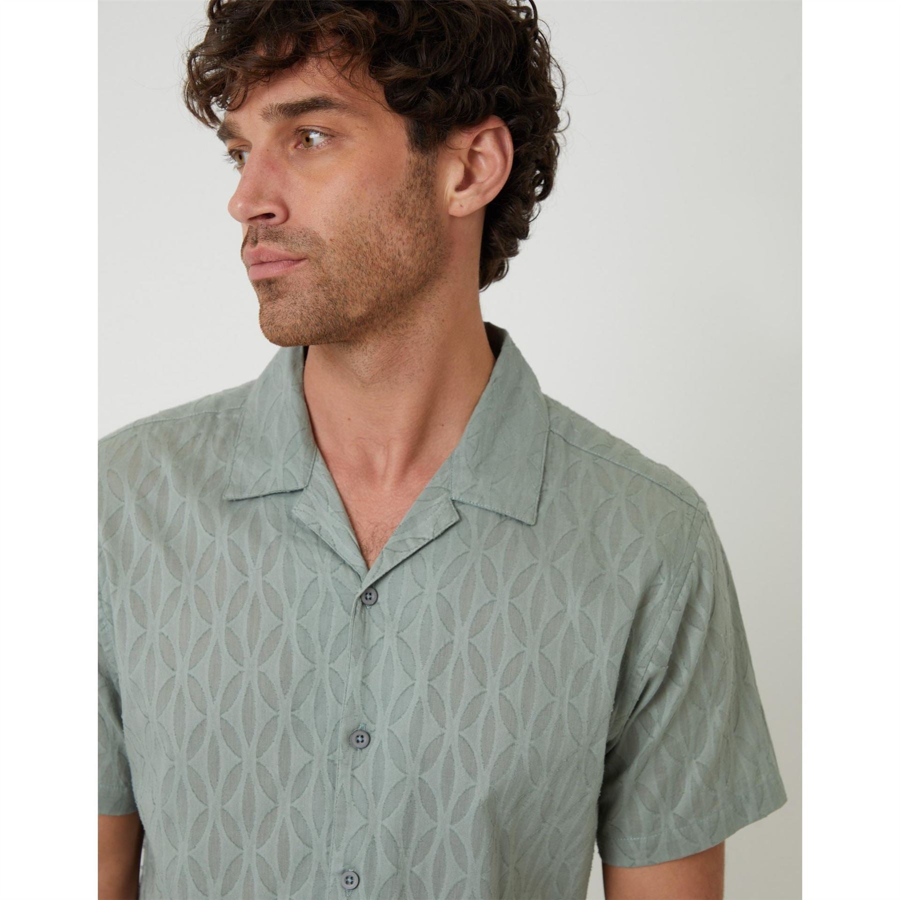Threadbare Regular Fit Short Sleeve Point Collar Shirt