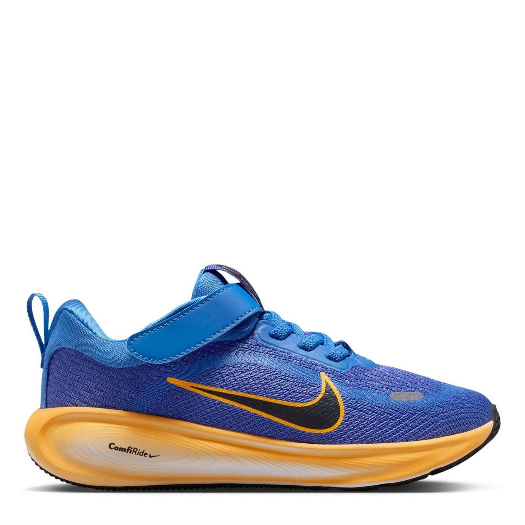 Nike Stellar Ride Low Top Lace-Up Sneakers