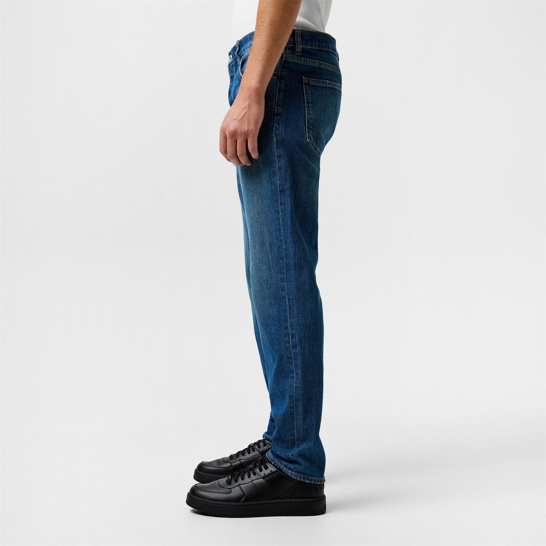 Hugo Brody Jeans