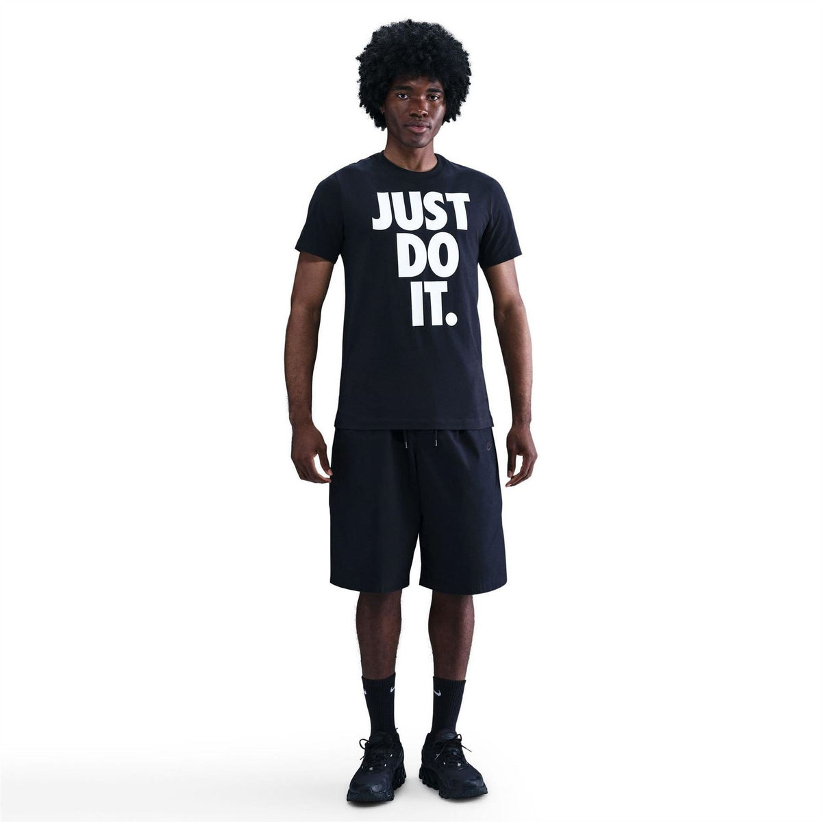 Nike Mens Sportswear Club T-Shirt