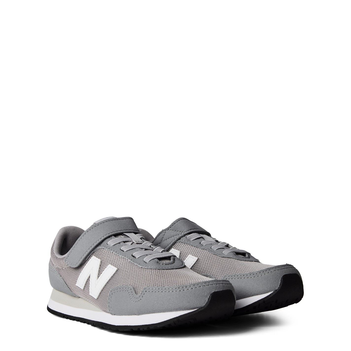New Balance Low Top Leather Sneakers With Logo
