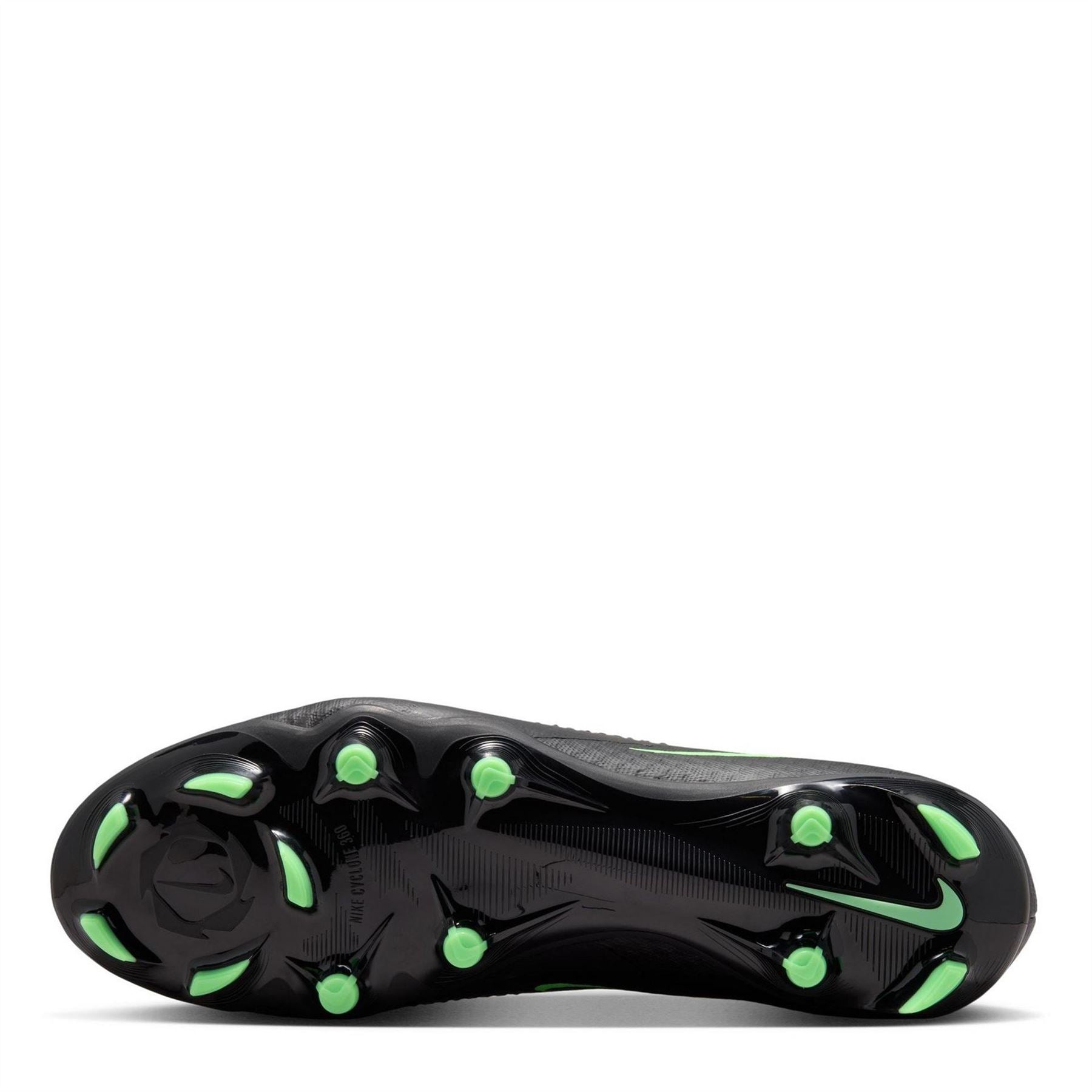 Nike Phantom 6 Low Academy Adults Firm Ground Football Boots