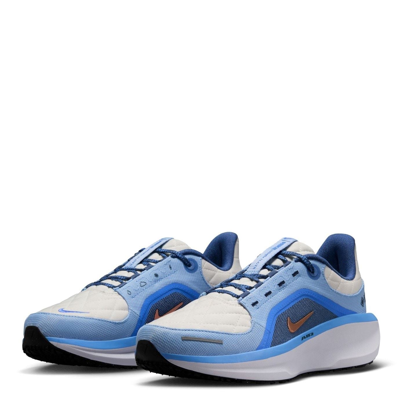 Nike Womens Winflo 11 Gore Tex Weatherized Road Running Shoes
