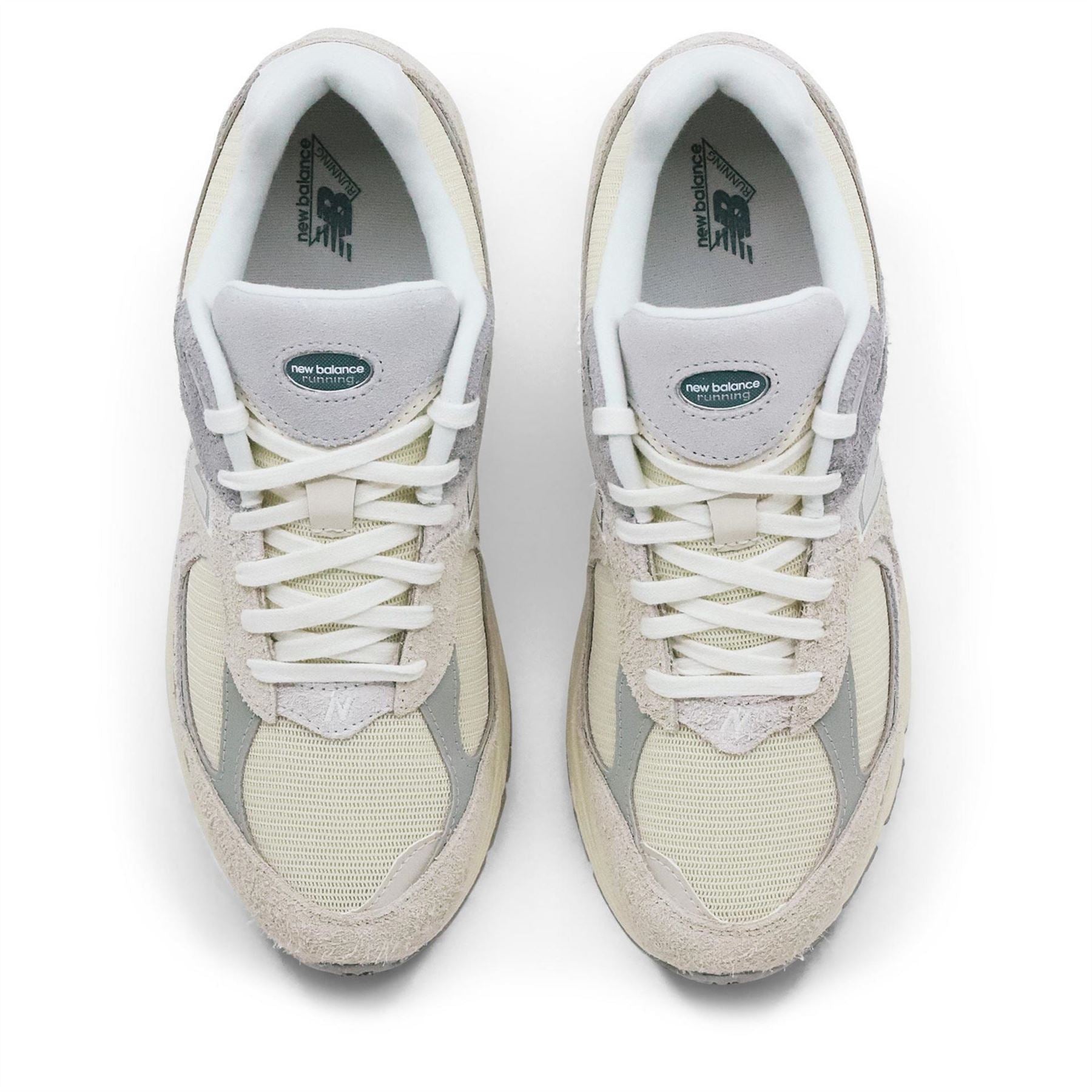New Balance Womens Balance M2002rv1 D 045 Runners