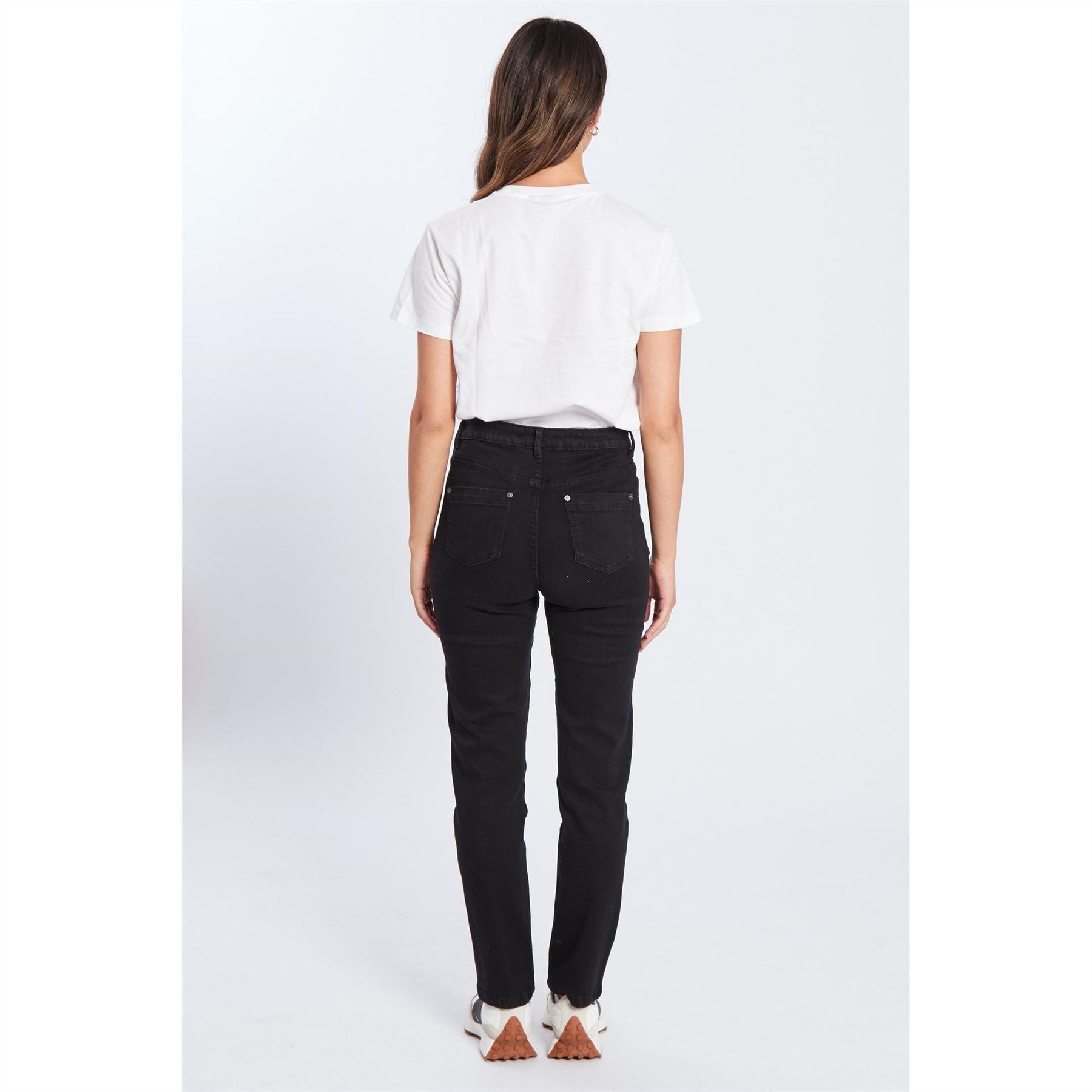 Be You Beyou Mom Straight Leg Jeans