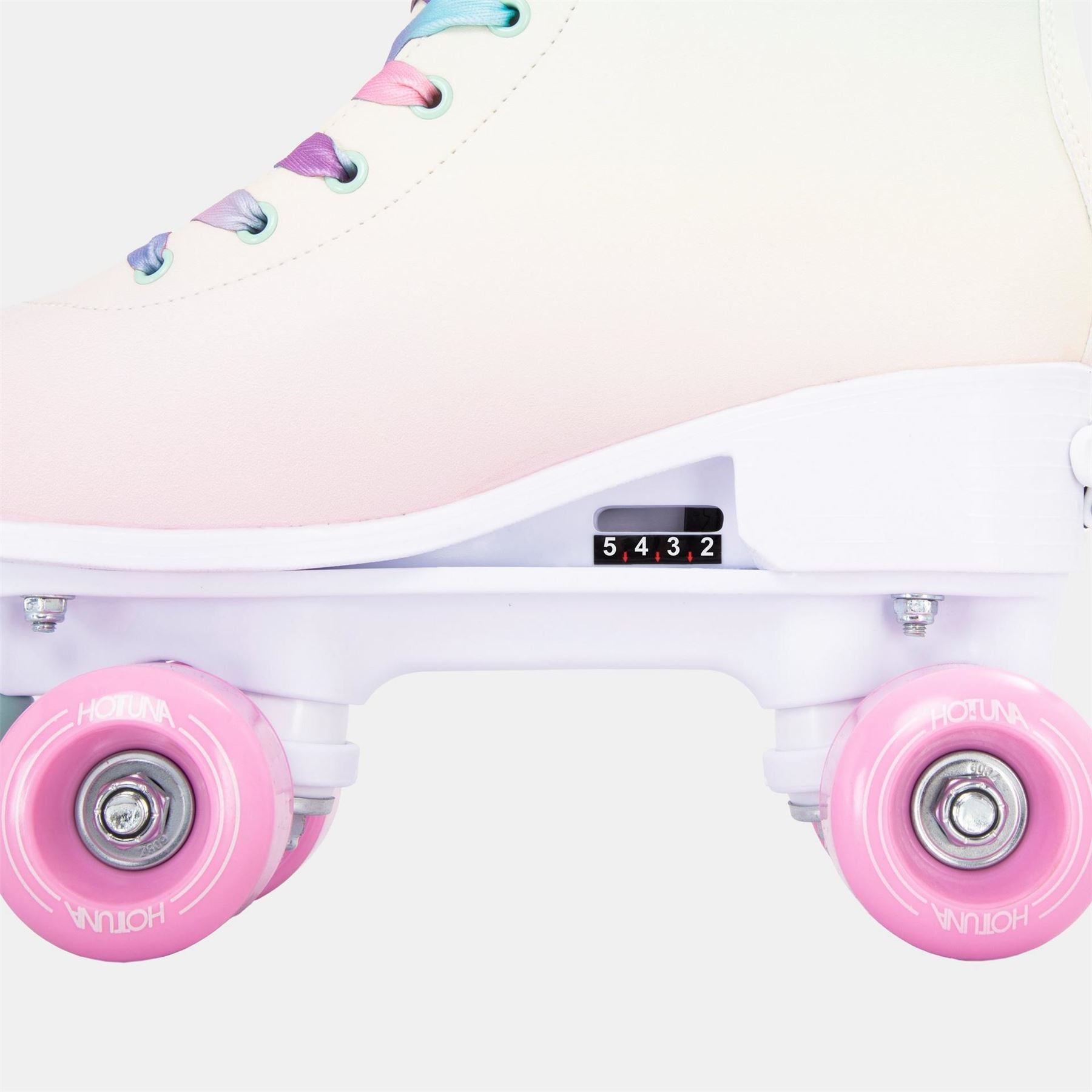 Hot Tuna Adjustable Quad Skate For Ladies