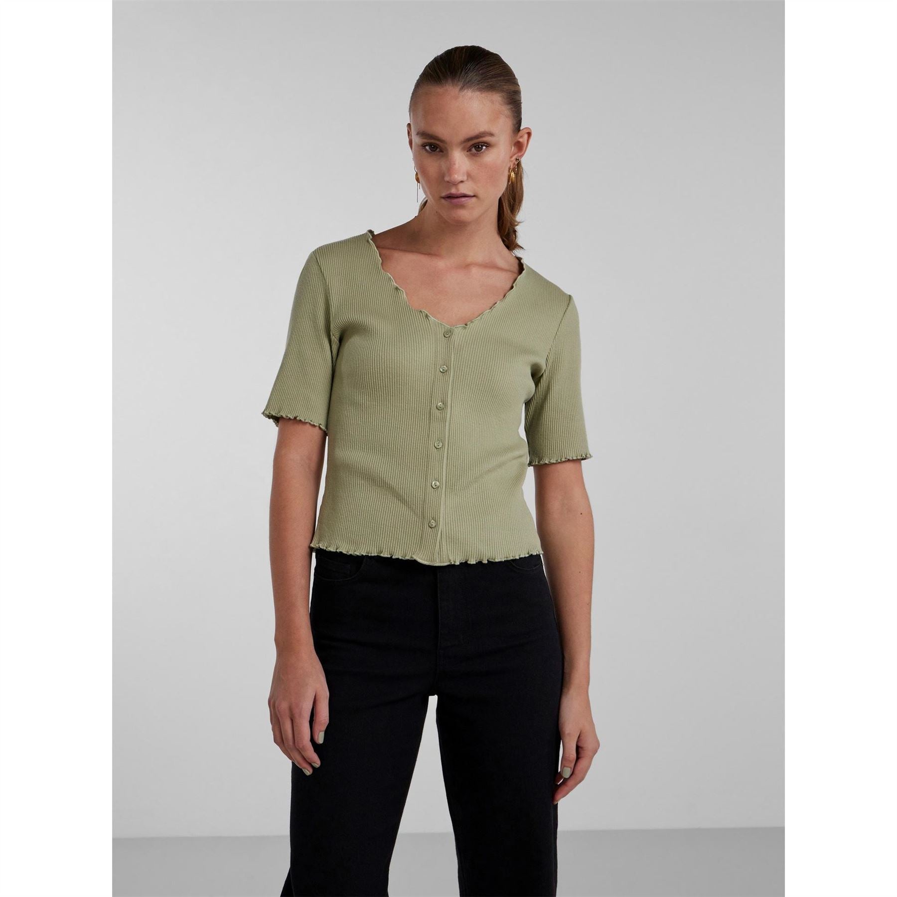 Pieces Short Sleeve V Neck Slim Fit Sweater