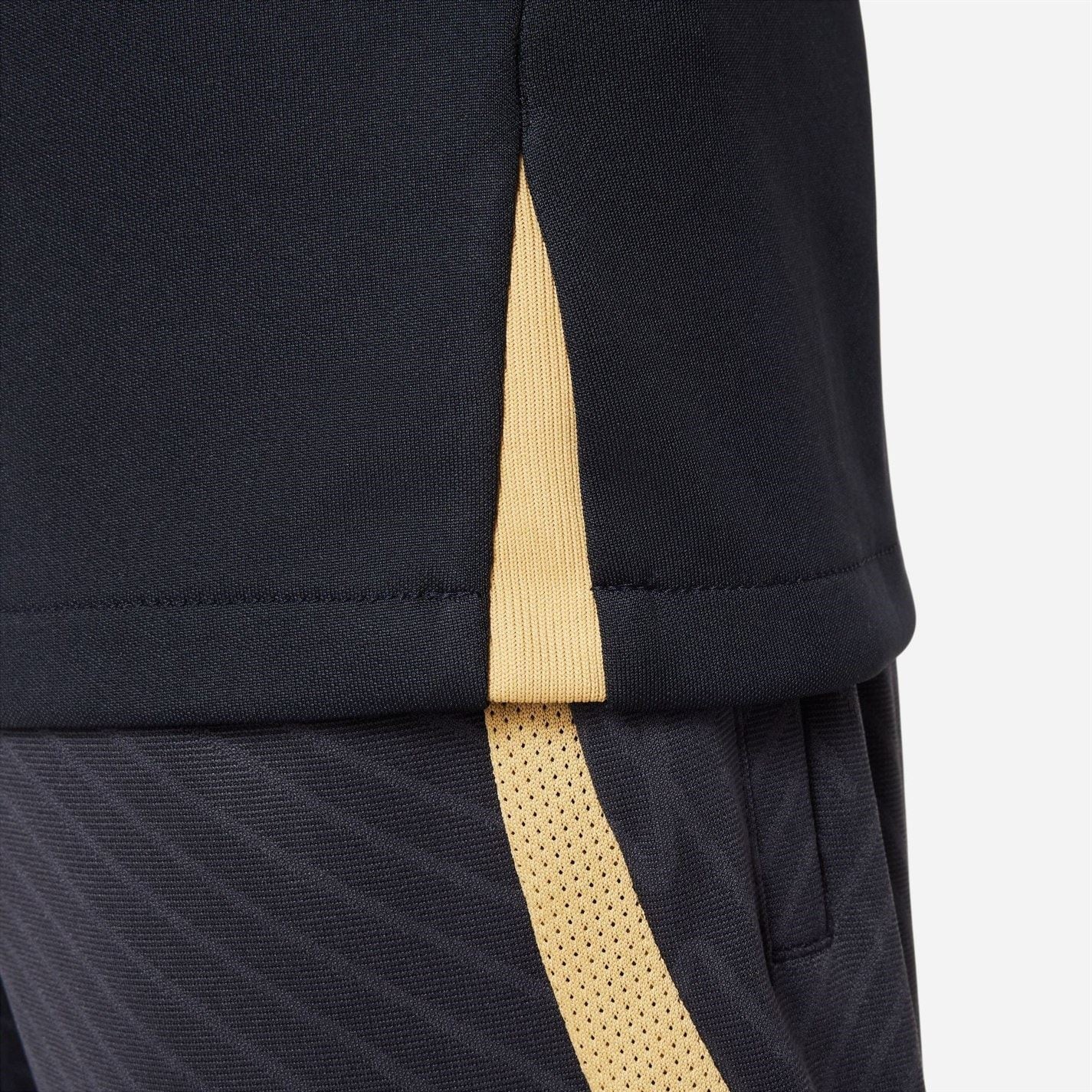 Nike Chelsea Strike Top 2023 2024 Juniors