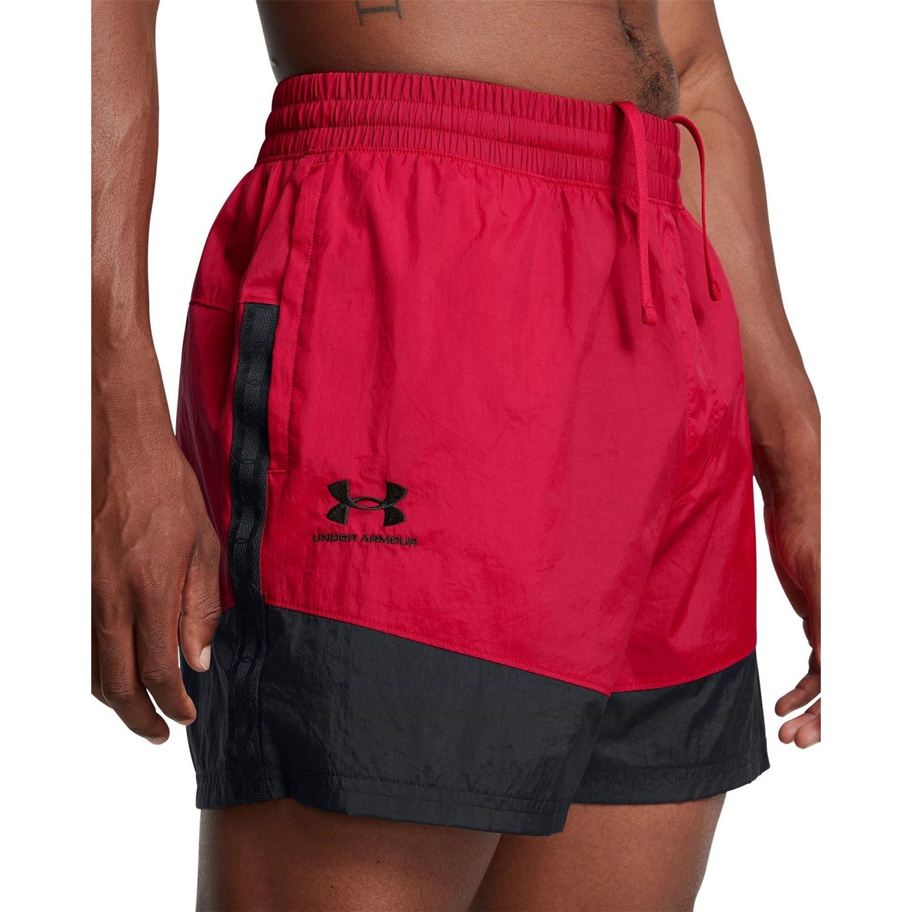 Under Armour Terrace Soccer Bermuda Shorts with Elasticated Waistband