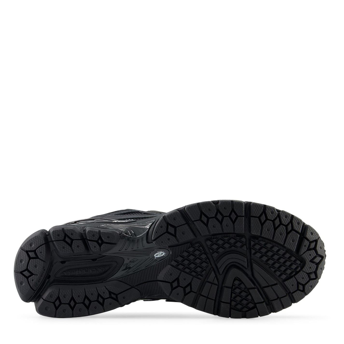 New Balance Trainers Juniors