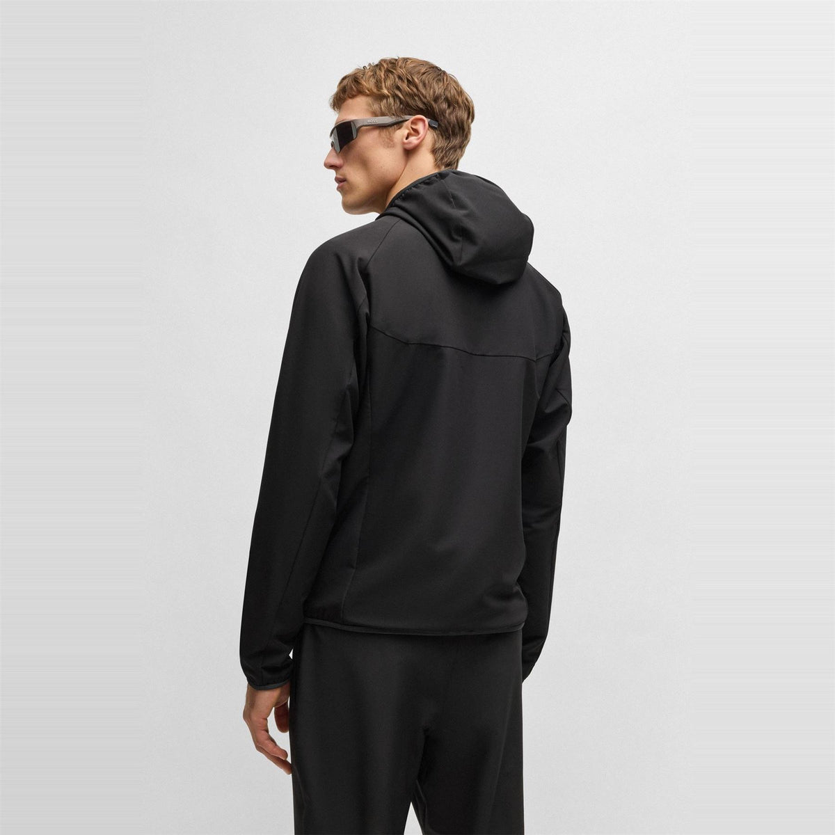 Boss Commuter Solid Patterned Hooded Softshell Jacket with Zipped Pocket