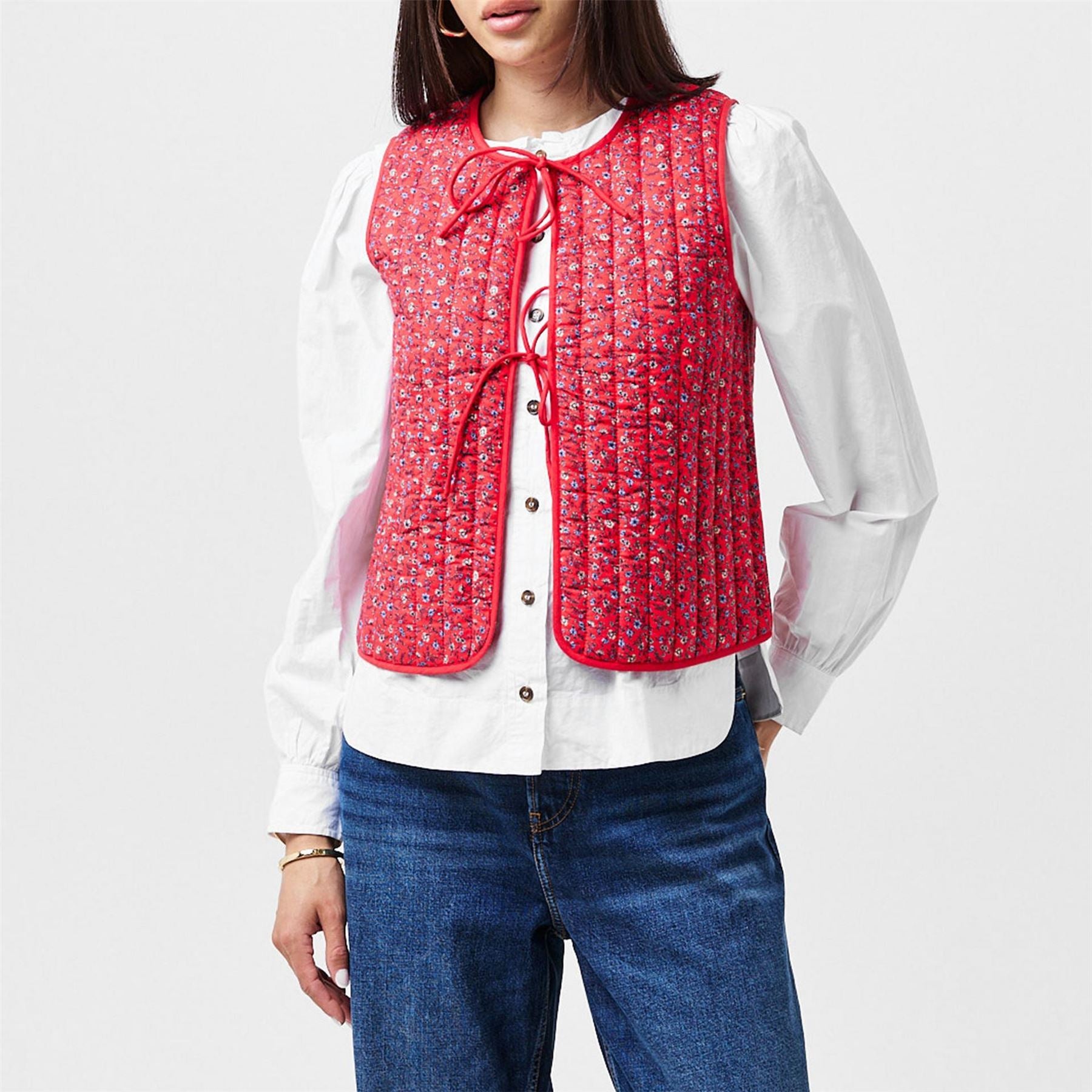 Nobodys Child Floral Patterned Tie Front Quilted Gilet