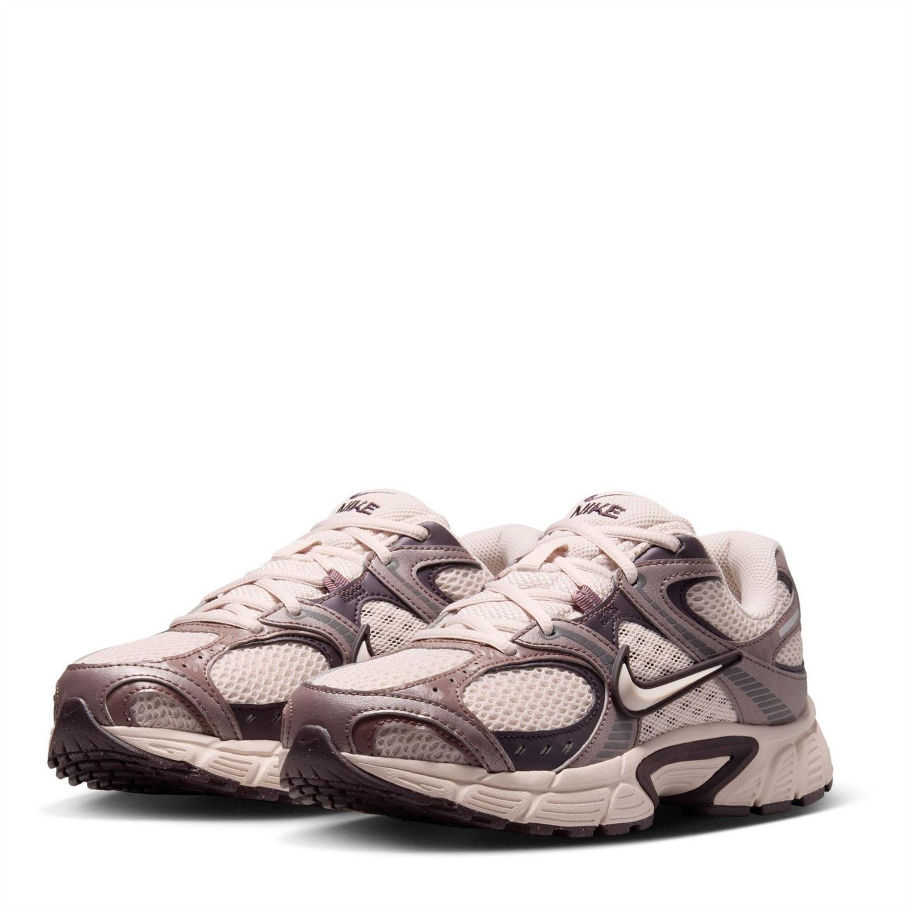 Nike Vomero Run 5 Lace-Up Running Trainers