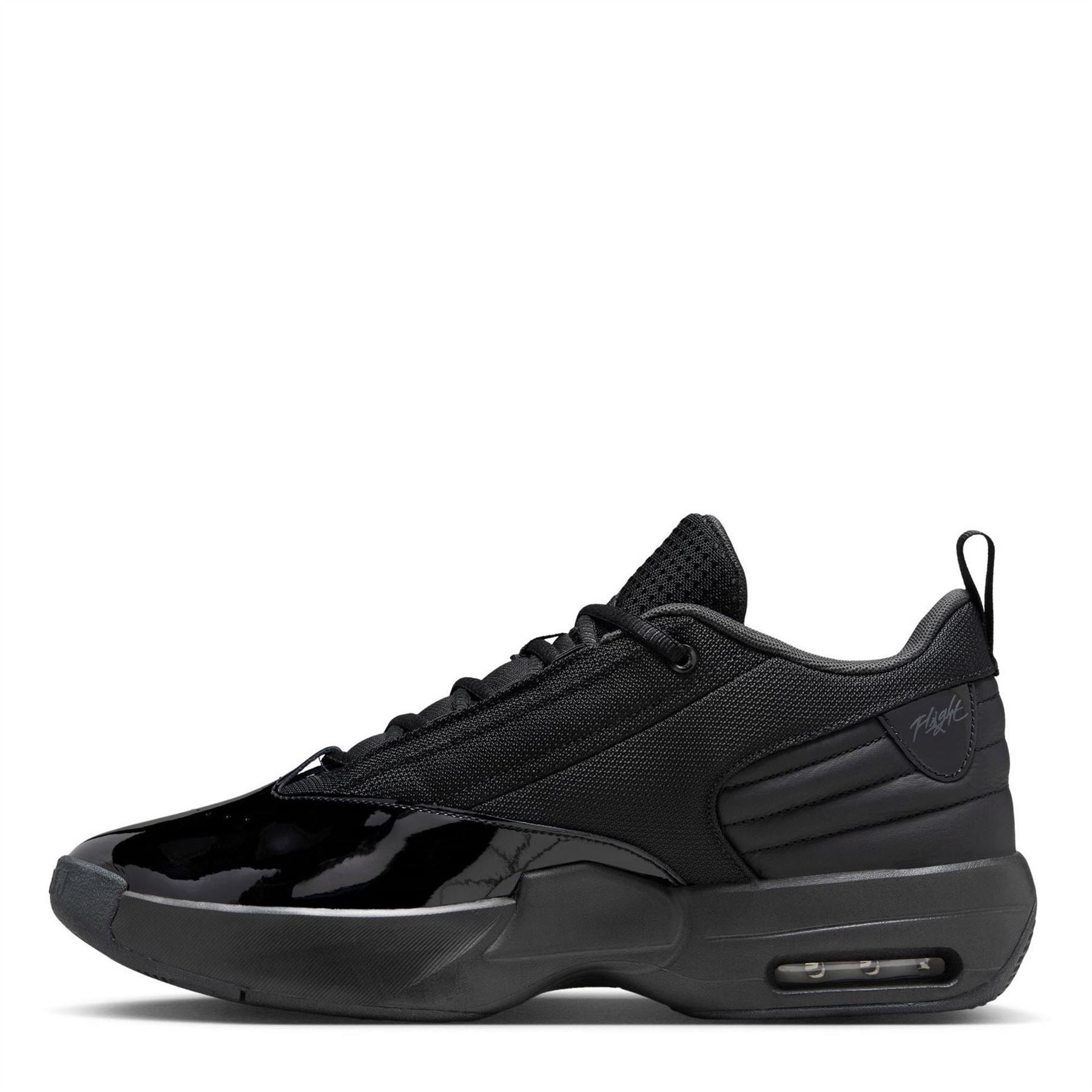 Air Jordan Max Aura Basketball Trainers
