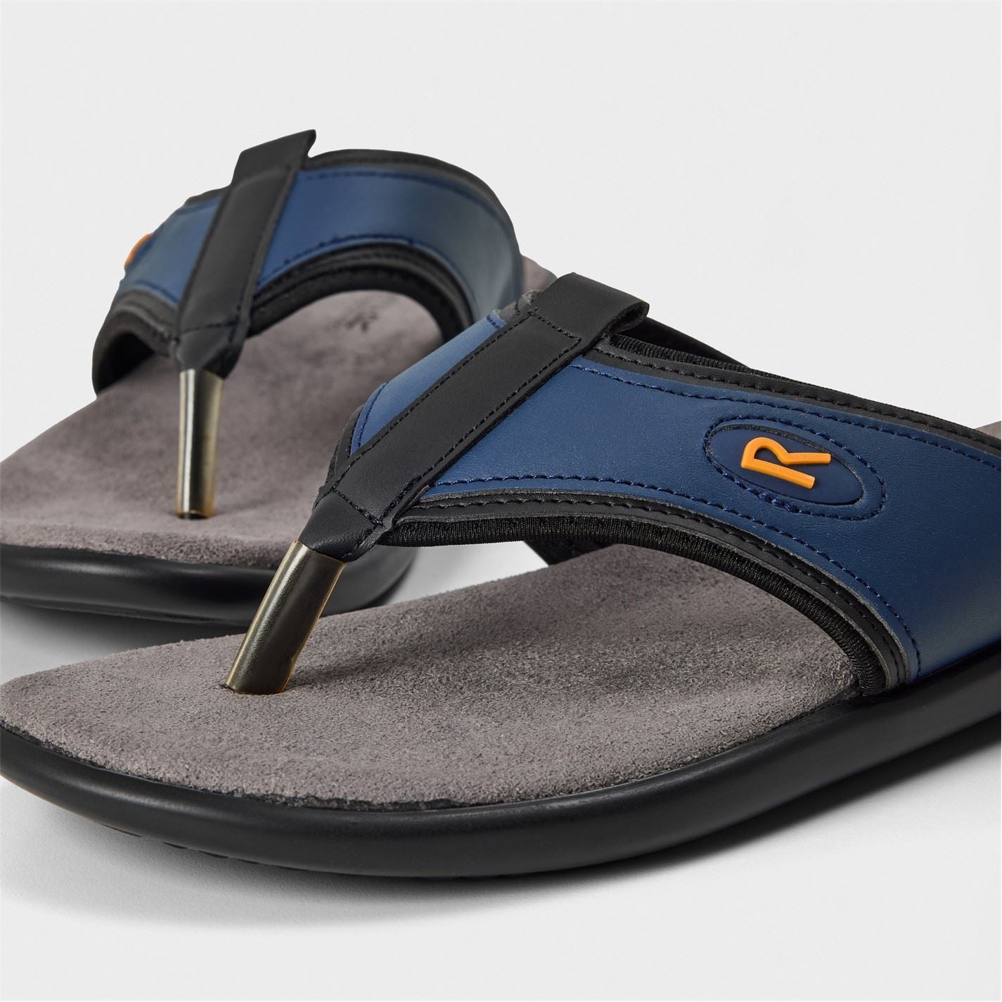 Regatta Travis Logo Print Thong Toe Flat Flip Flops