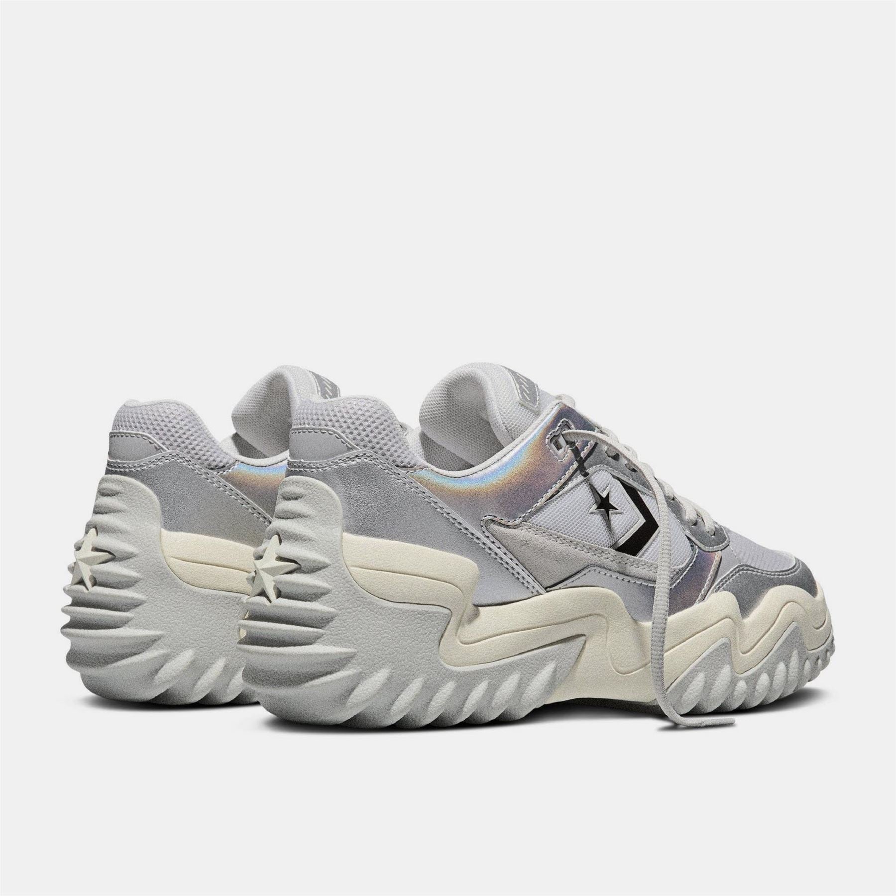 Converse Wave Motion Platform Trainers