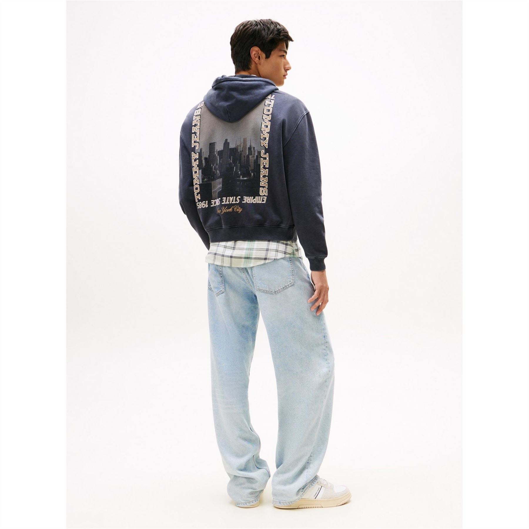 Tommy Jeans Graphic Hooded Neck Drop Shoulder Sweatshirt