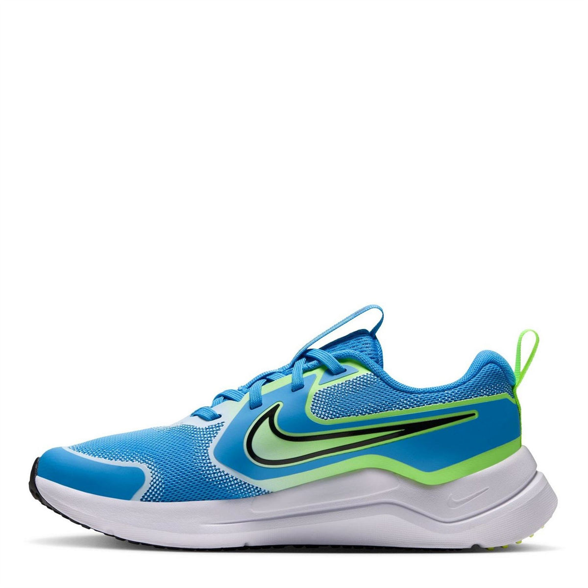 Nike Cosmic Runner Low Top Sneakers