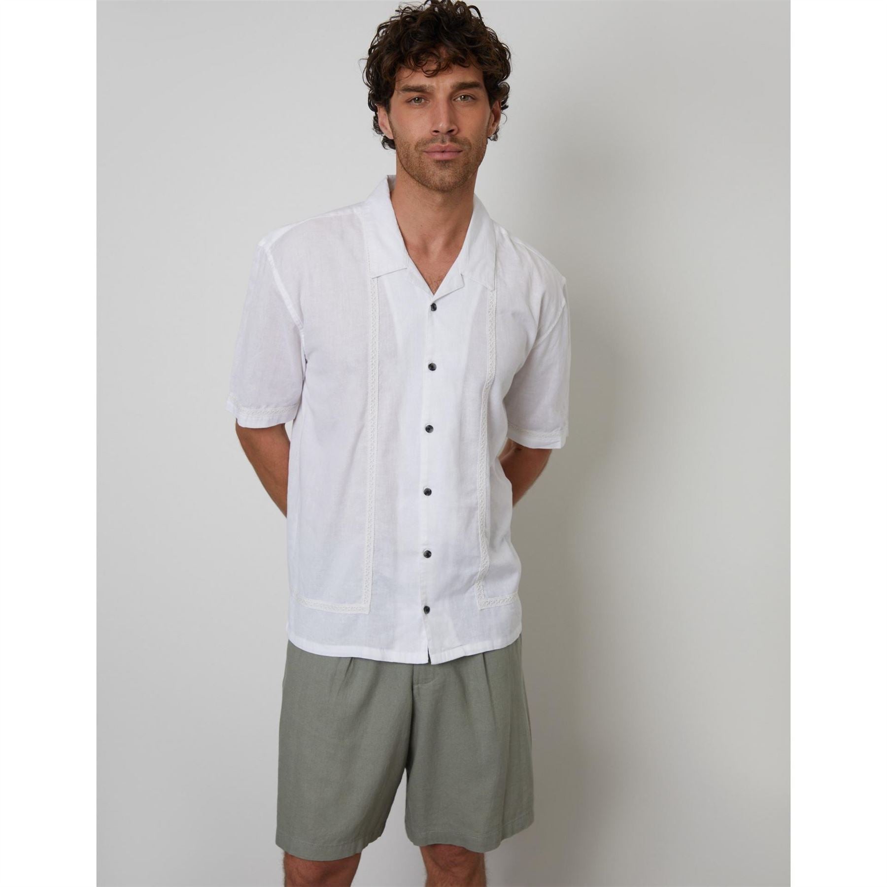 Threadbare Regular Fit Short Sleeve Point Collar Shirt