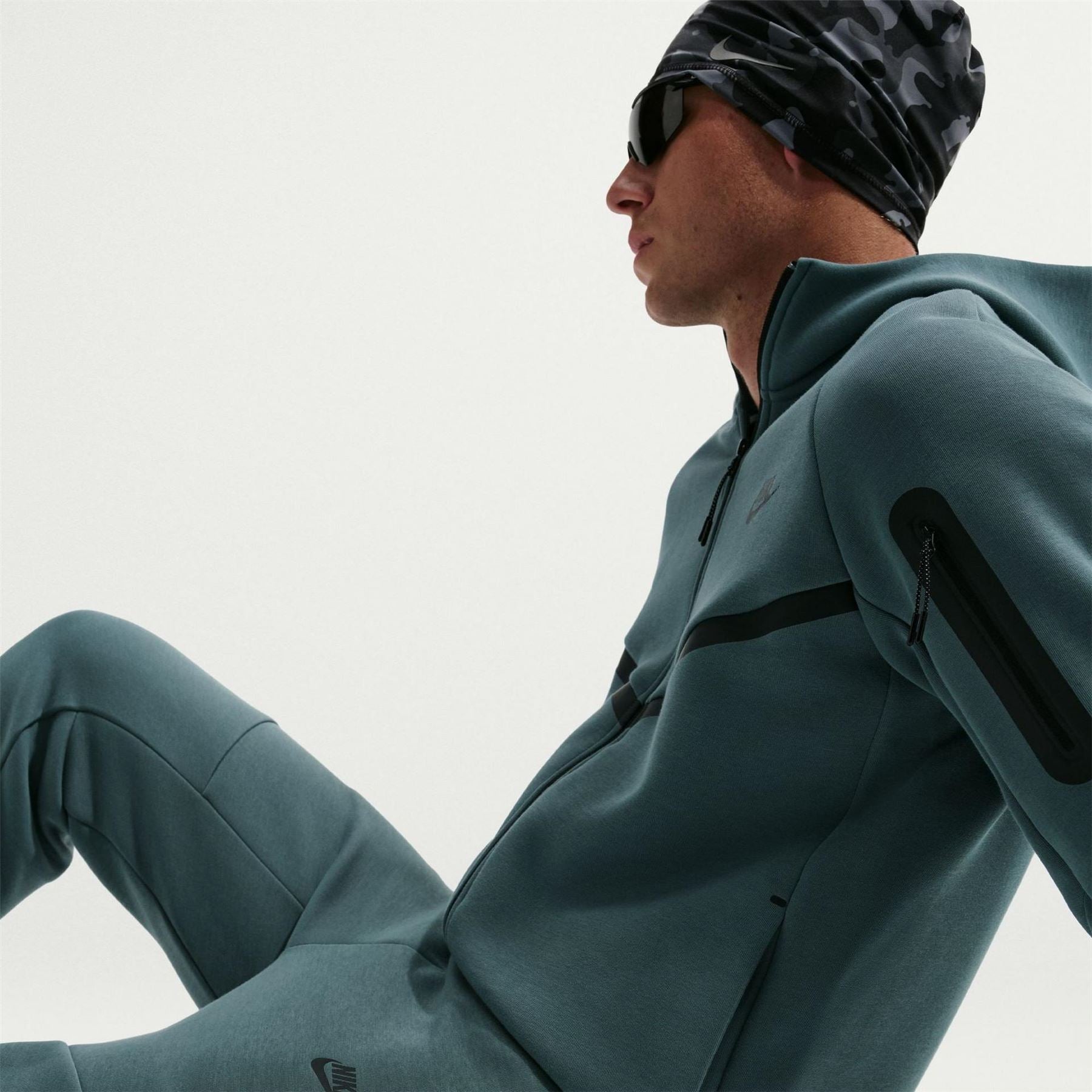 Nike Mens Tech Fleece Joggers