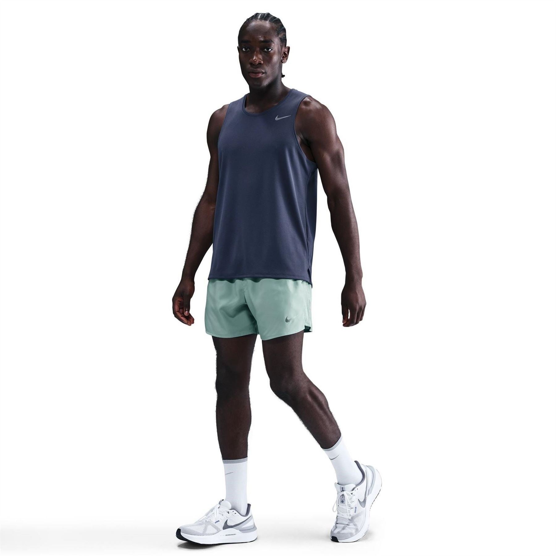 Nike Mens Dri Fit Challenger 5 Brief Lined Versatile Shorts