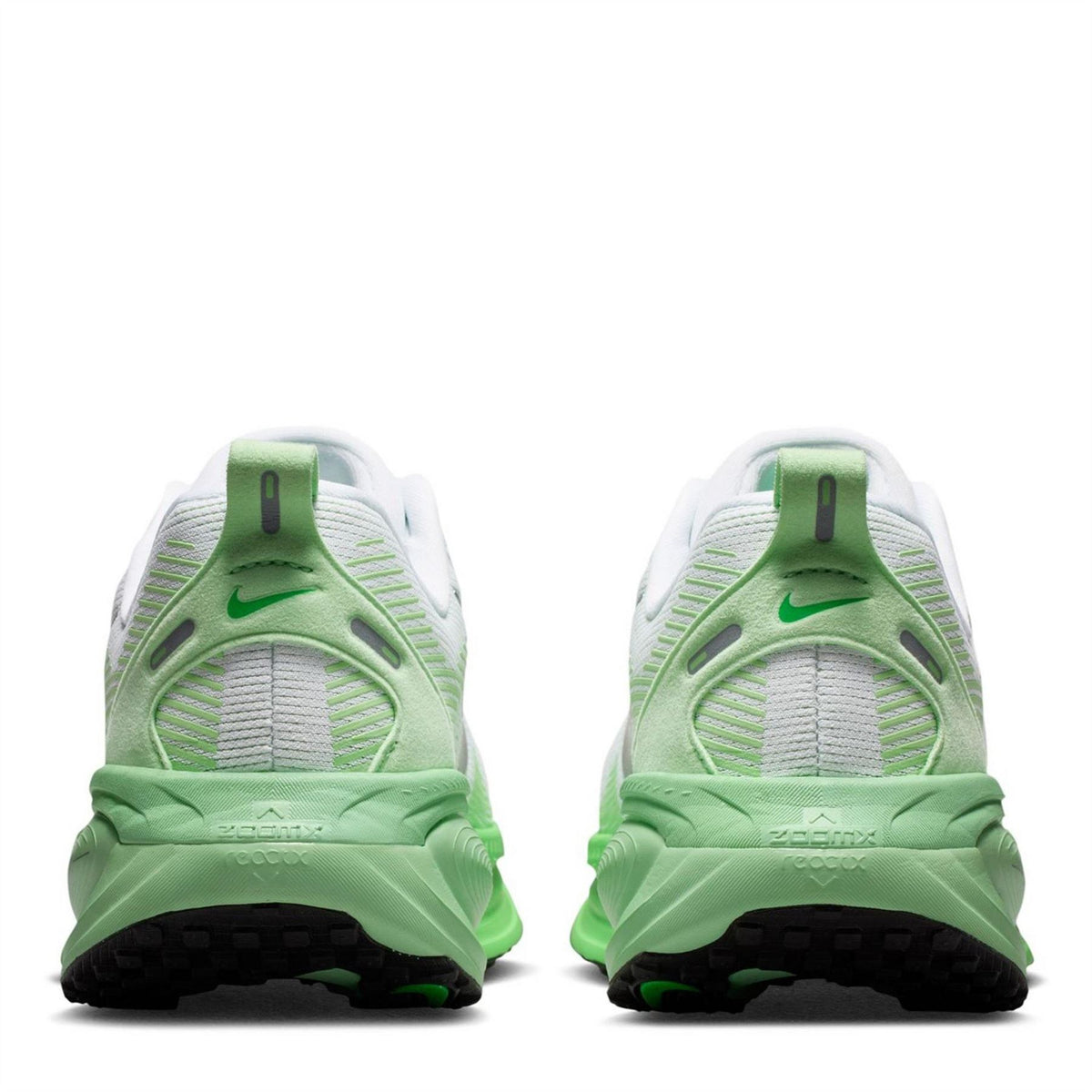 Nike Womens Vomero 18 Road Running Shoes
