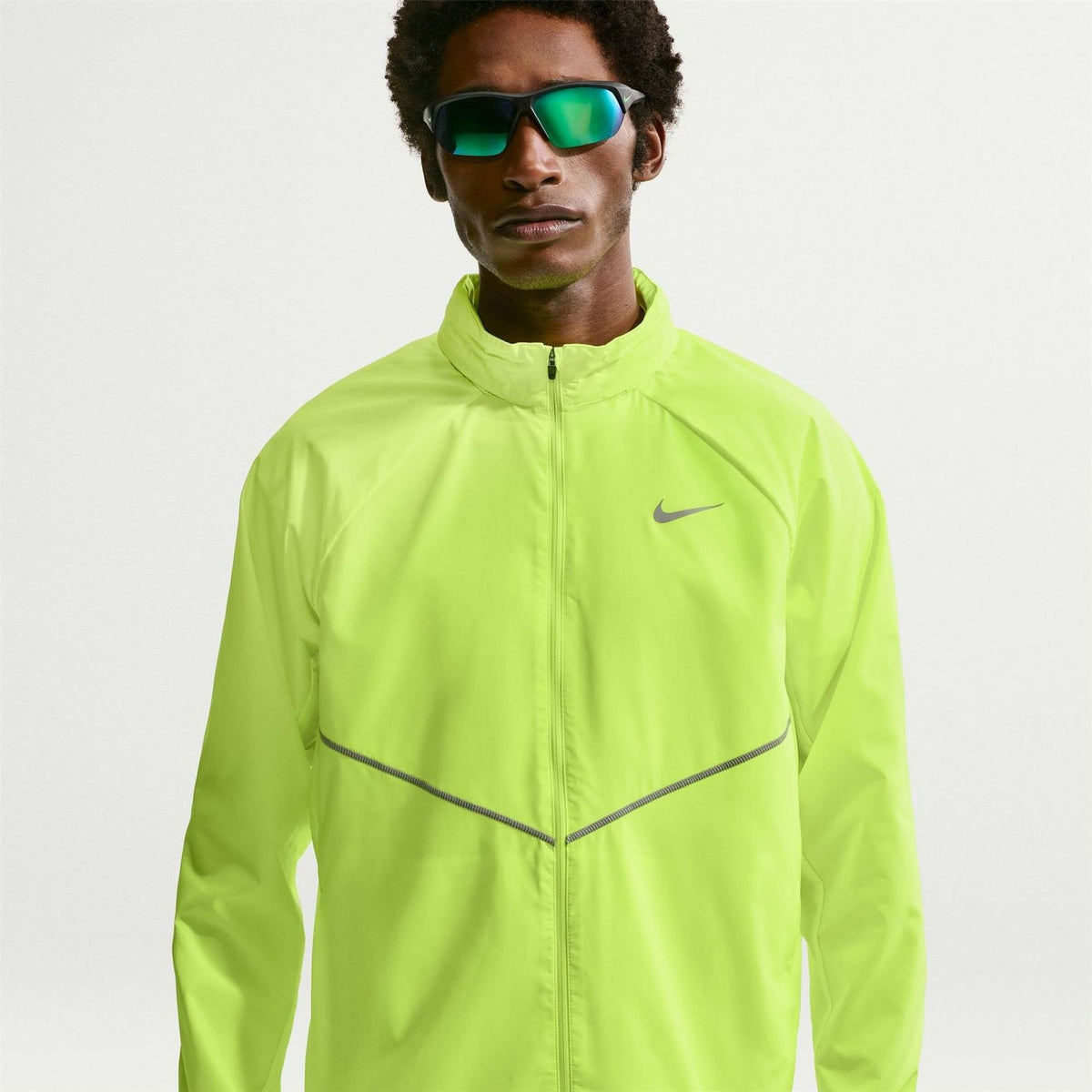 Nike Mens Miler Repel Running Jacket