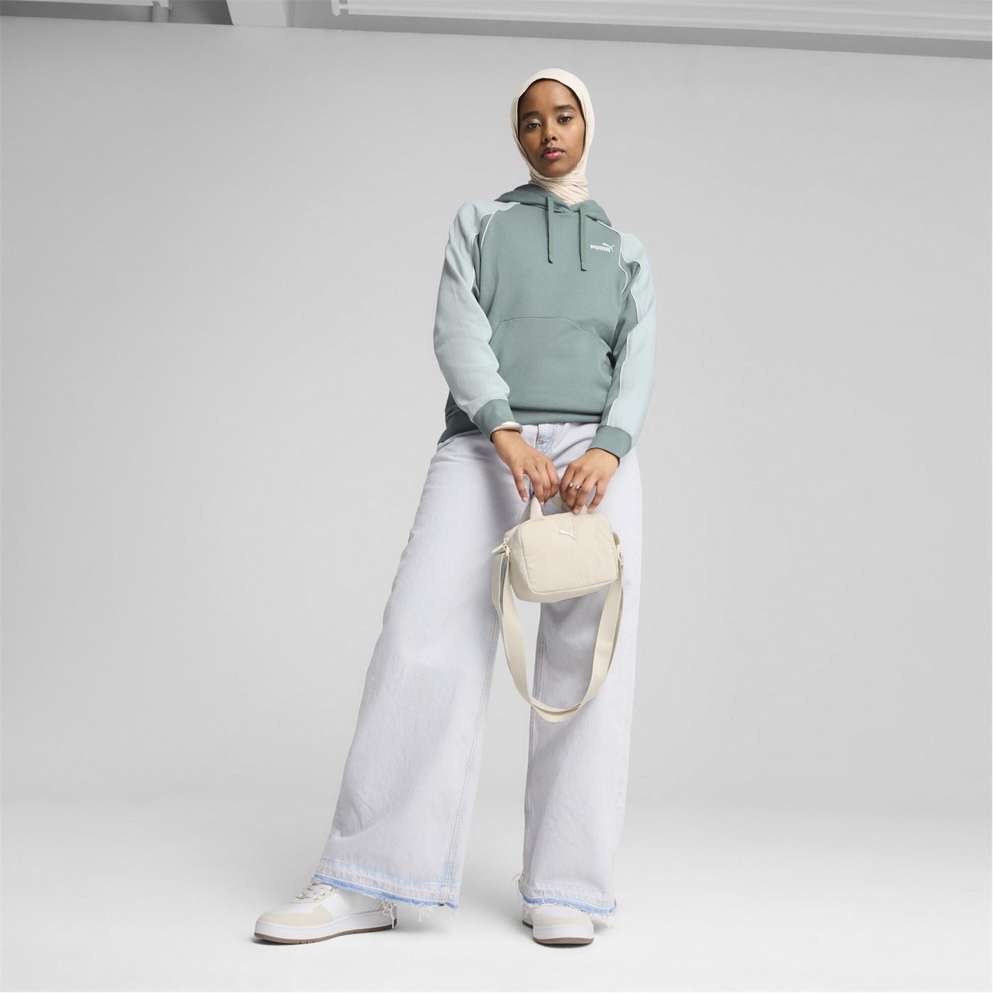 Puma Hooded Regular Fit Long Sleeve Sweatshirt