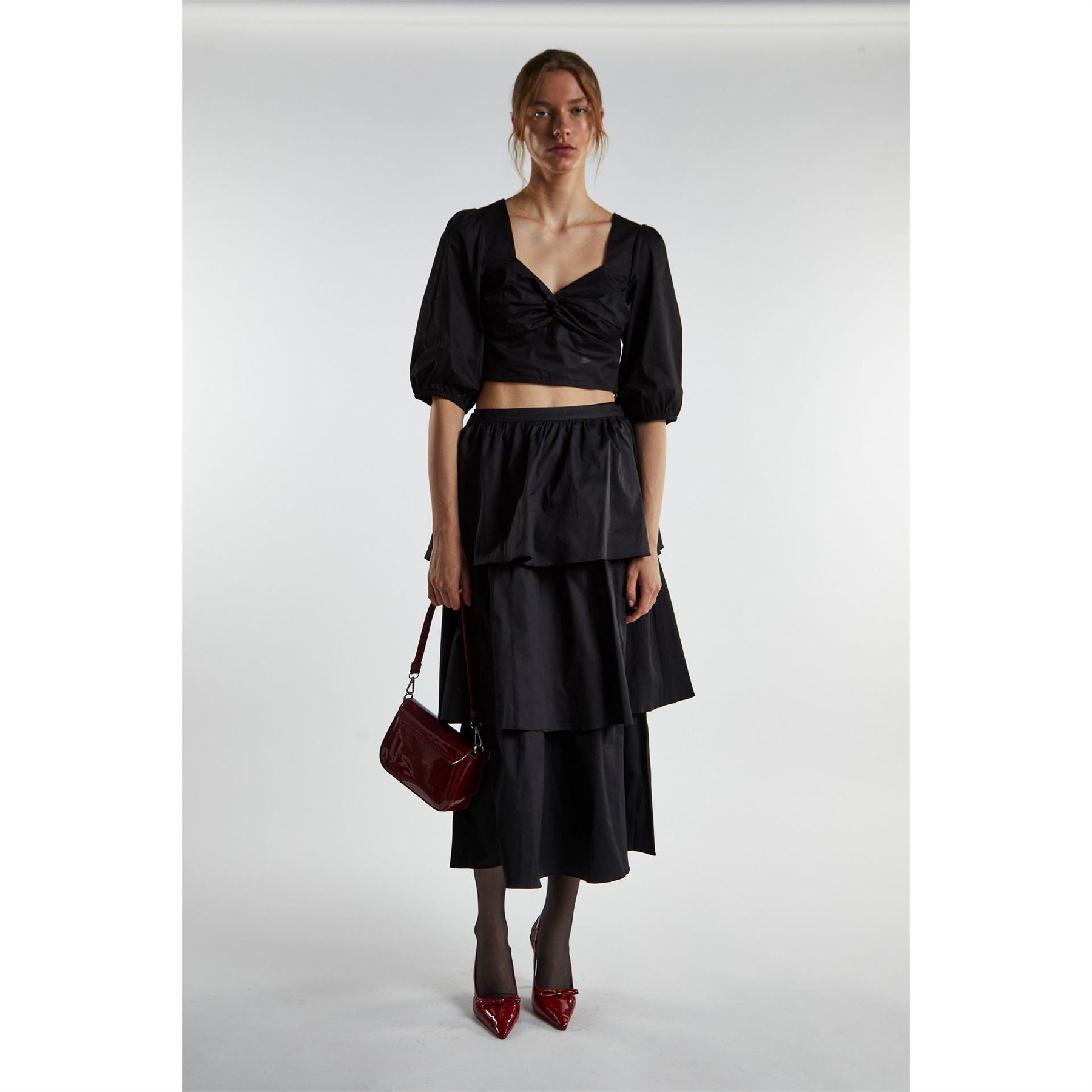 Glamorous Black Twist Front Crop Top
