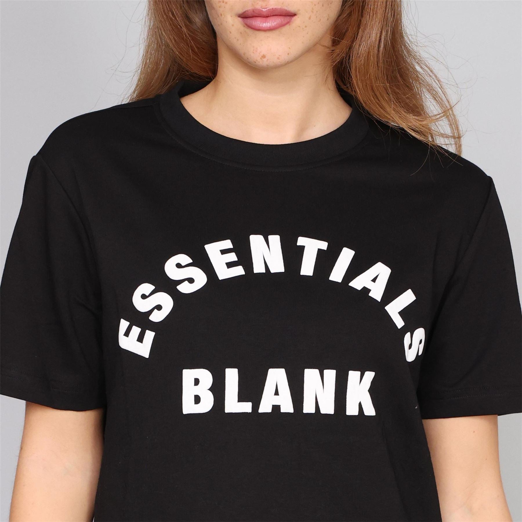 Blank Essentials Lettering Crew Neck Ribbed Collar Short Sleeve Boyfriend T-Shirt