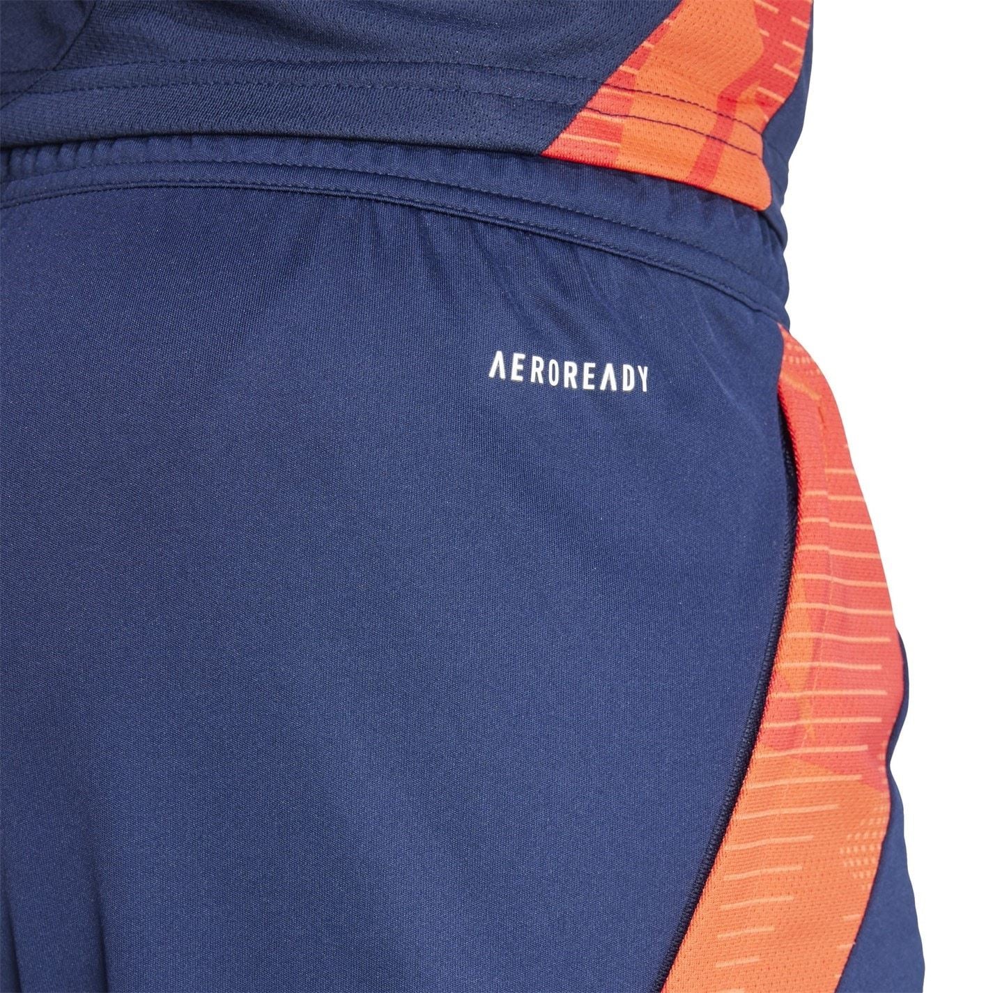 adidas Manchester United Training Shorts 2024 2025 Adults