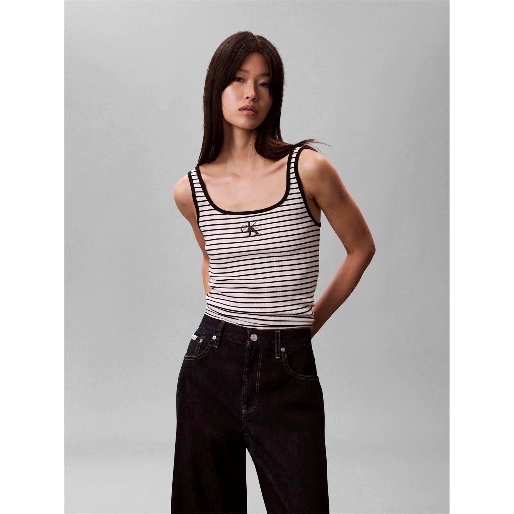 Calvin Klein Jeans Scoop Neck Tank Ld63