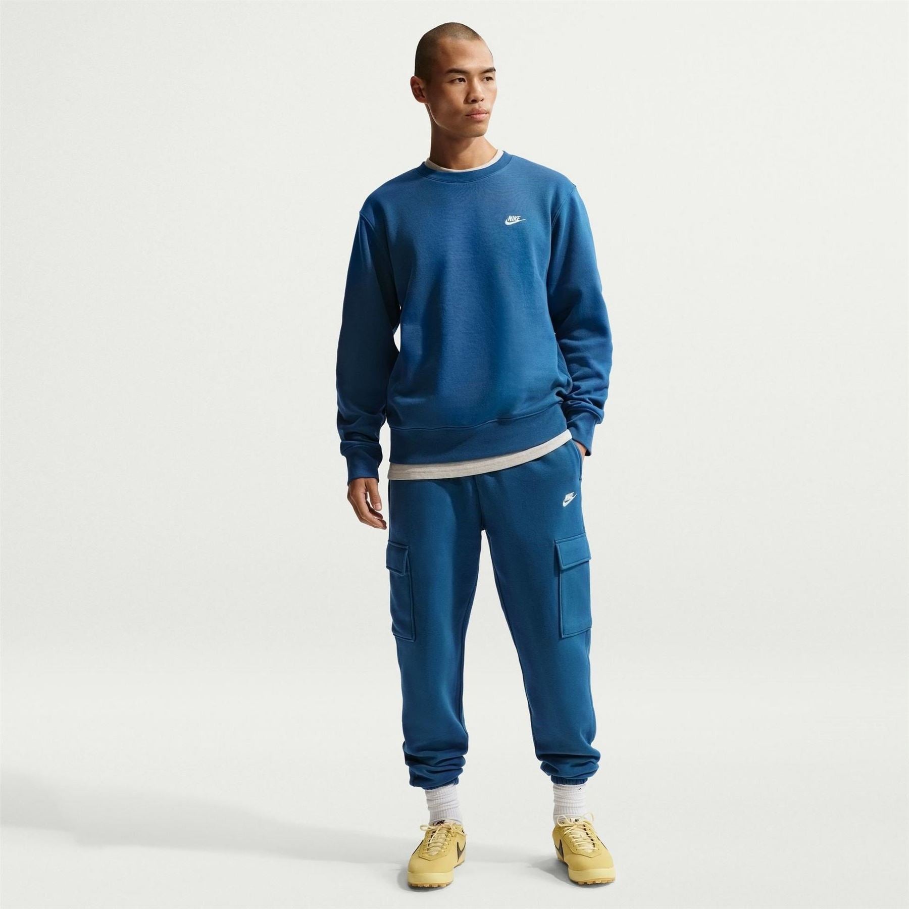 Nike Sportswear Club Crew
